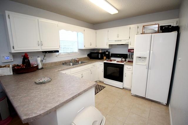 WINDING CREEK ESTATES PH 3 - Residential