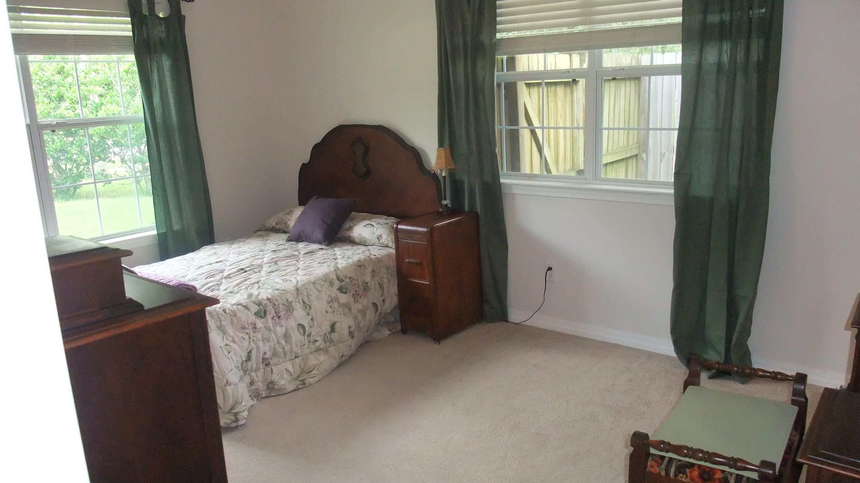 COUNTRY CLUB ESTATES - Residential