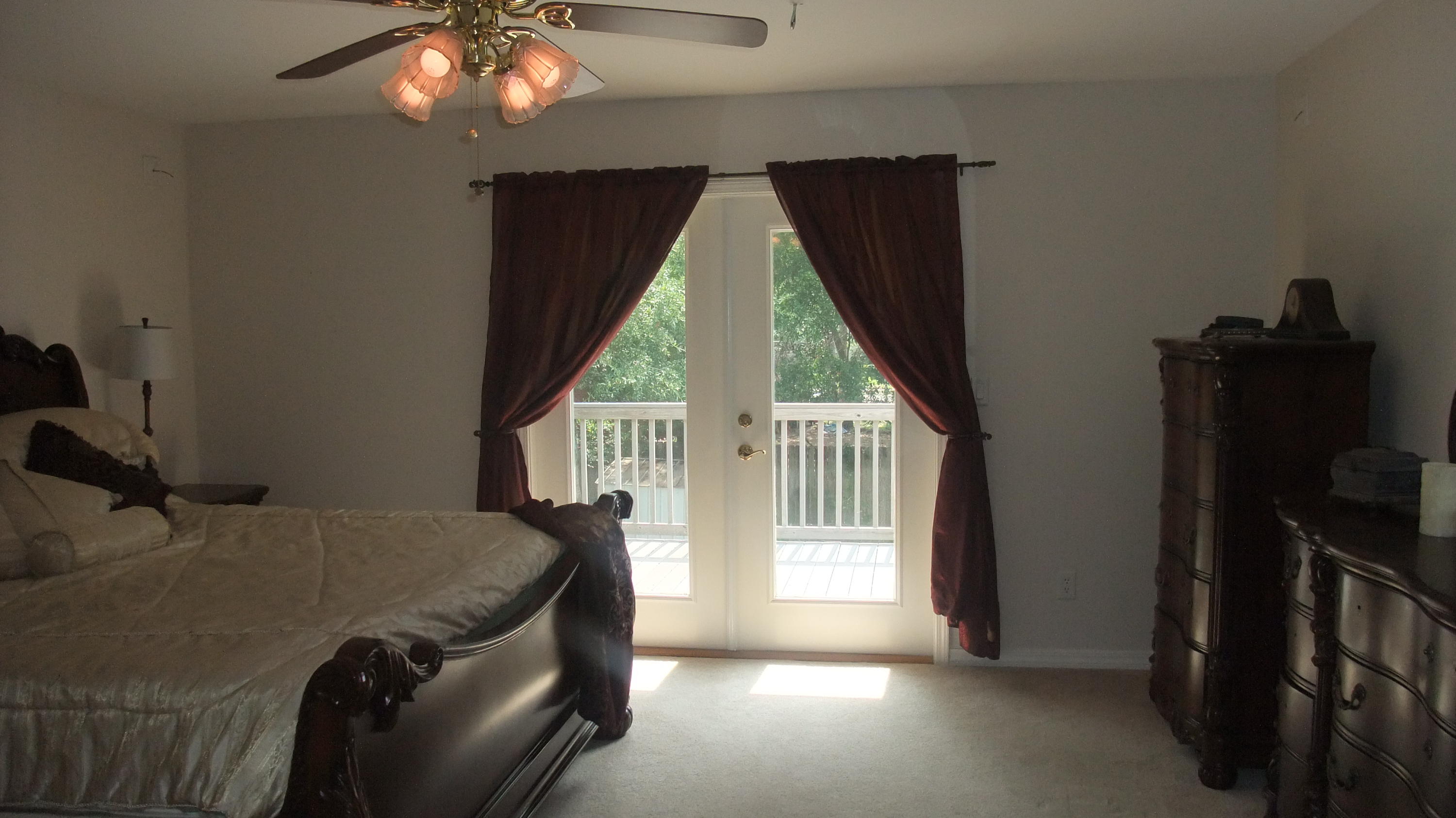 COUNTRY CLUB ESTATES - Residential