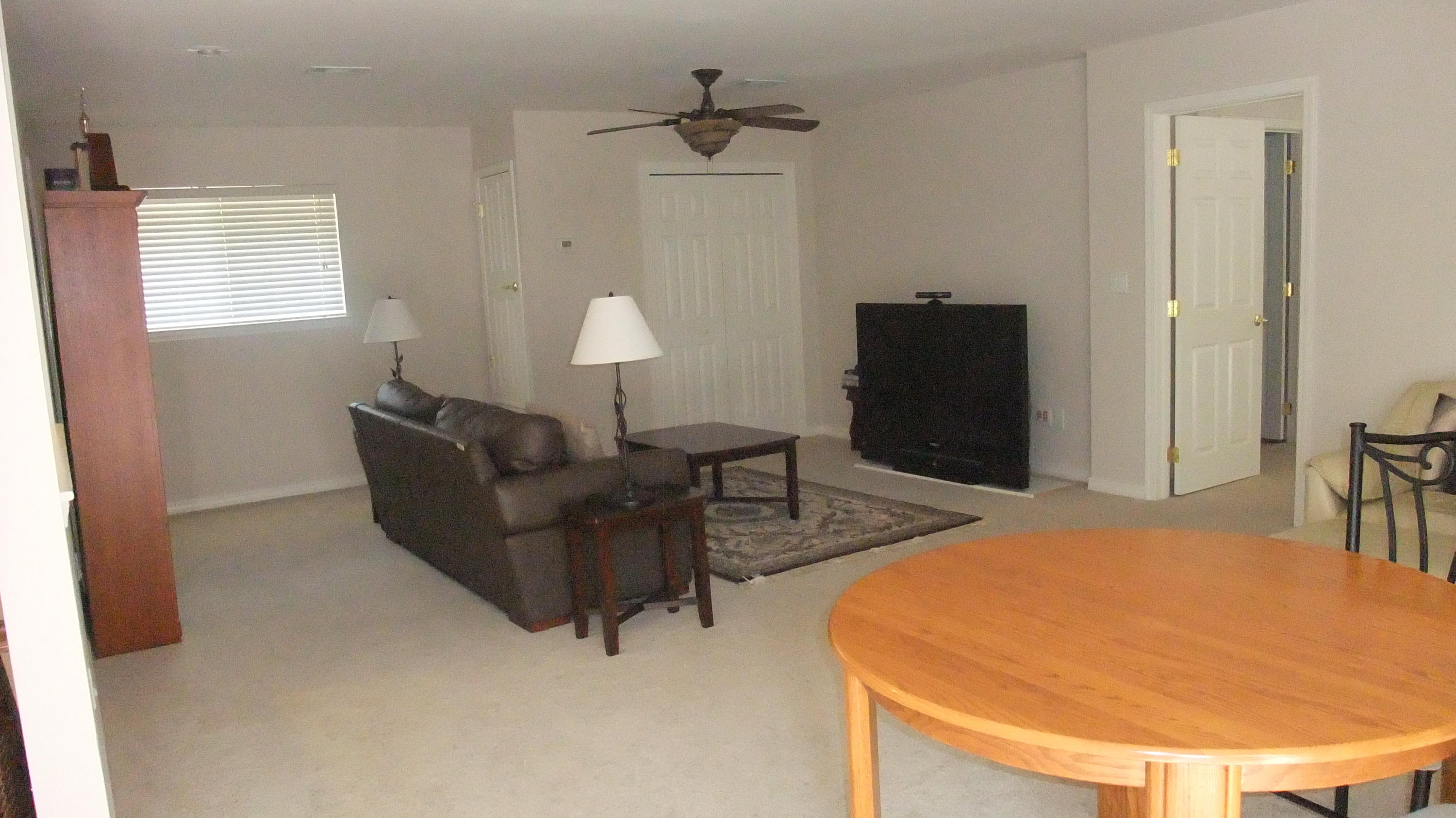 COUNTRY CLUB ESTATES - Residential