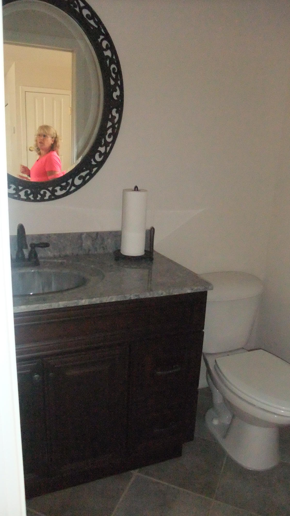 COUNTRY CLUB ESTATES - Residential