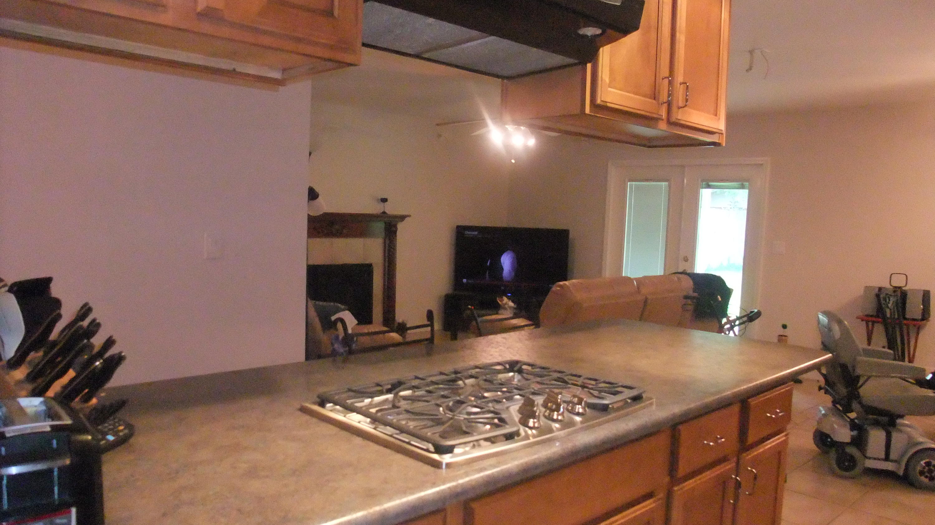 COUNTRY CLUB ESTATES - Residential