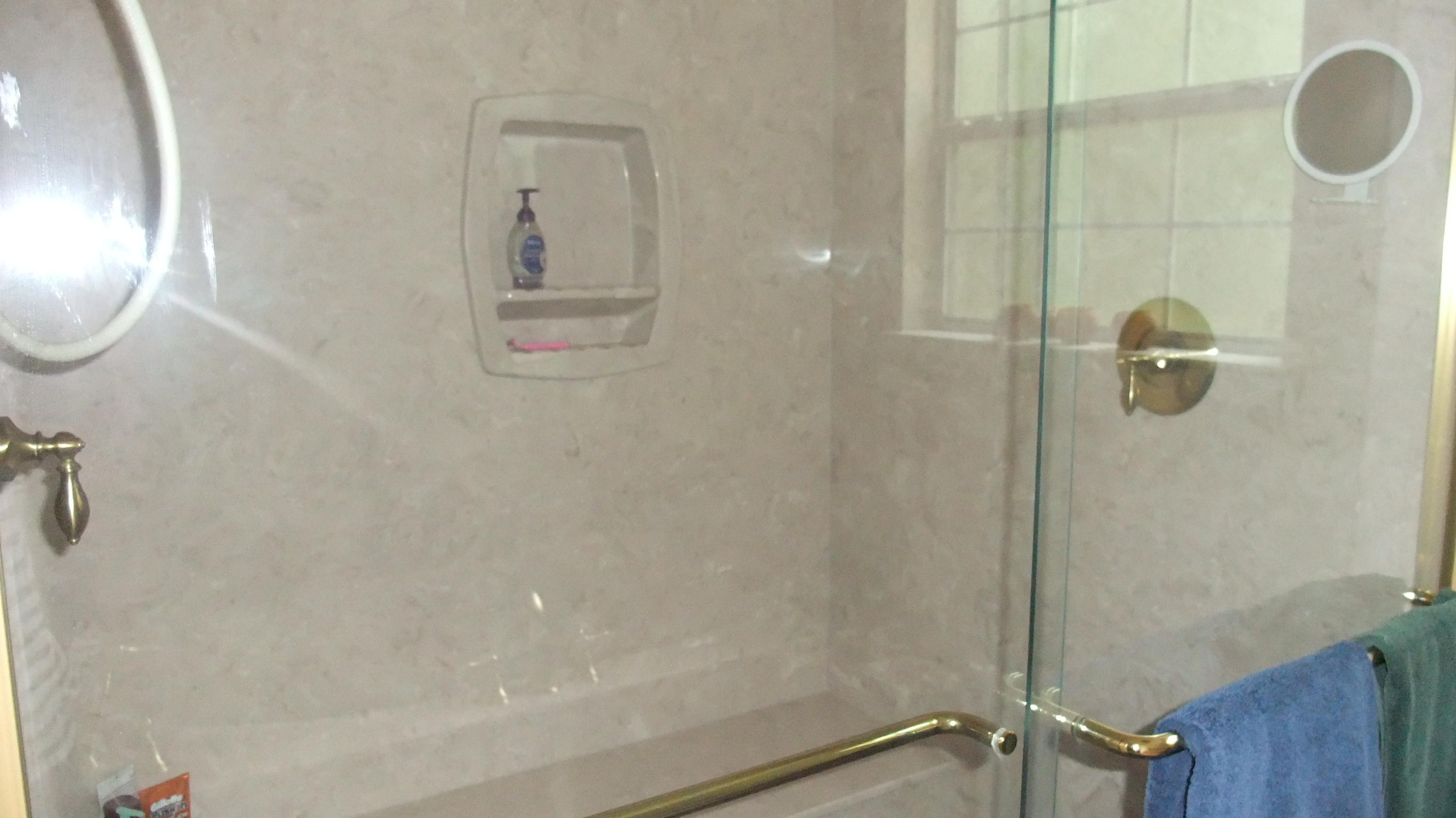 COUNTRY CLUB ESTATES - Residential