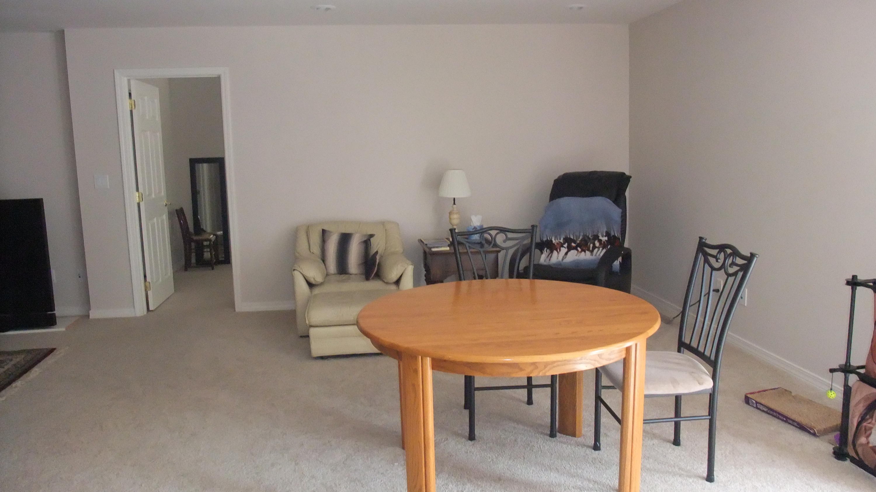 COUNTRY CLUB ESTATES - Residential