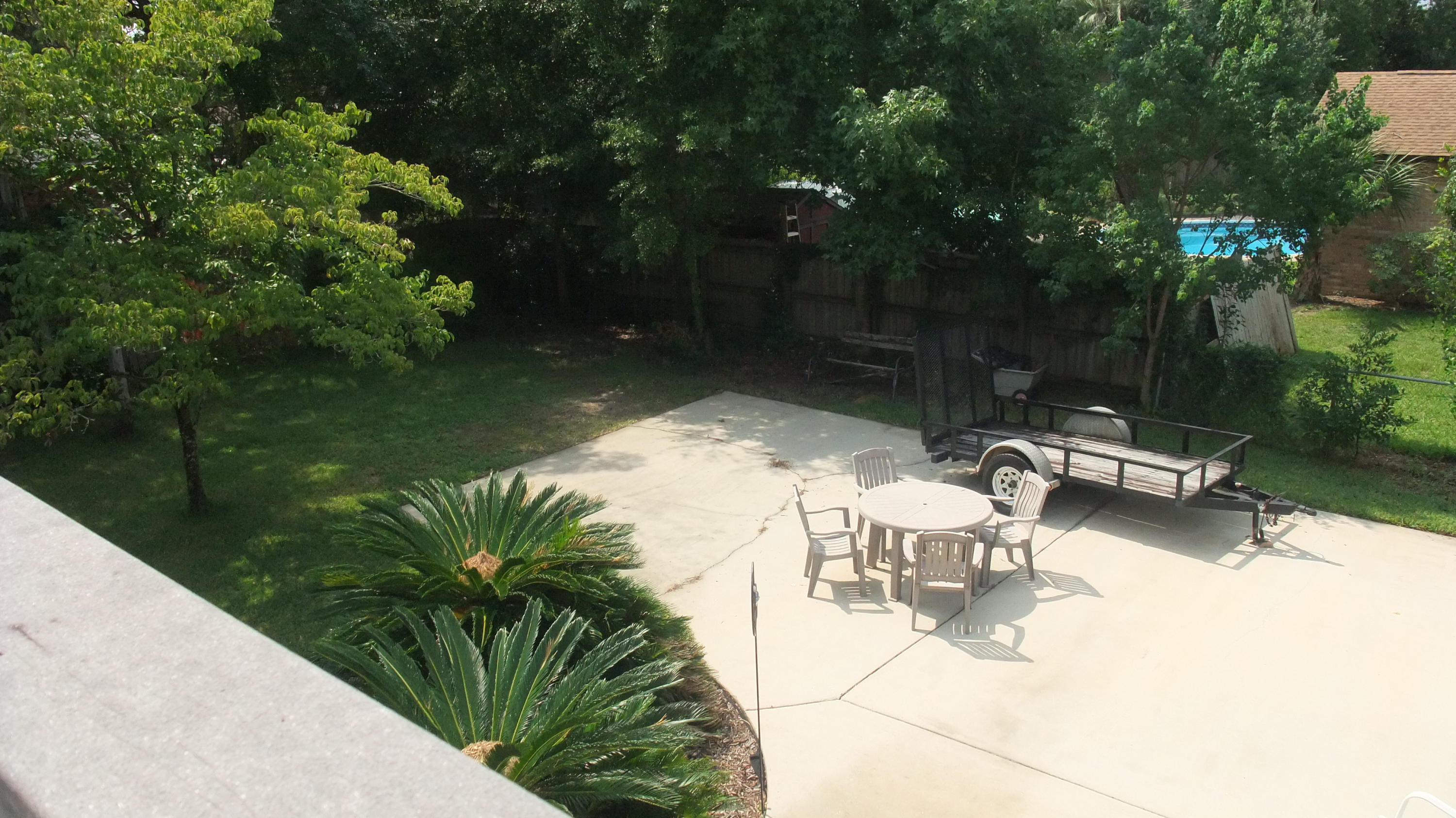 COUNTRY CLUB ESTATES - Residential