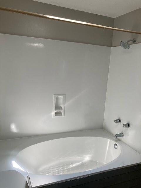 OVERBROOK 1ST ADDN - Residential Lease