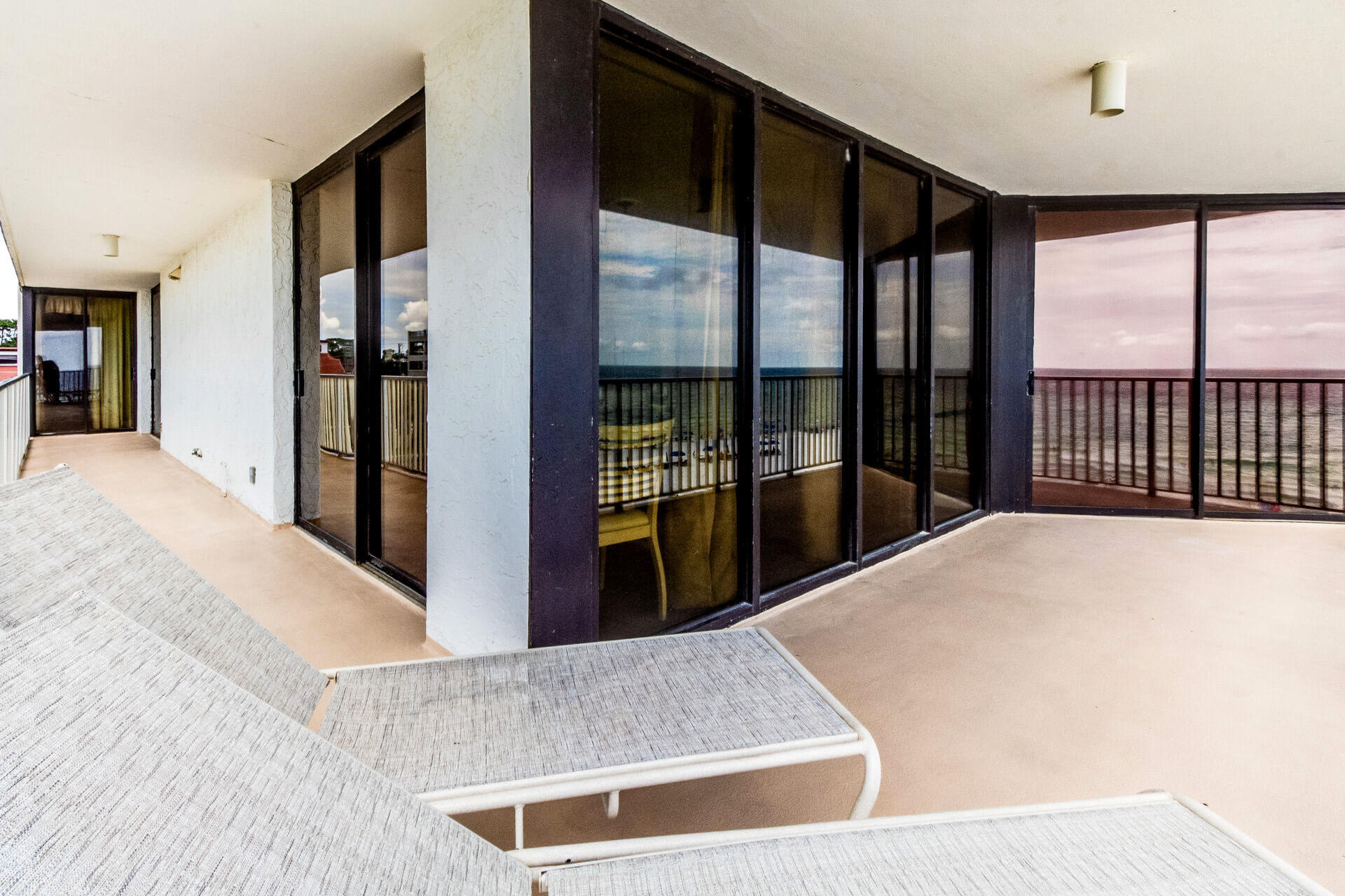 LEEWARD/WINDWARD CONDO - Residential