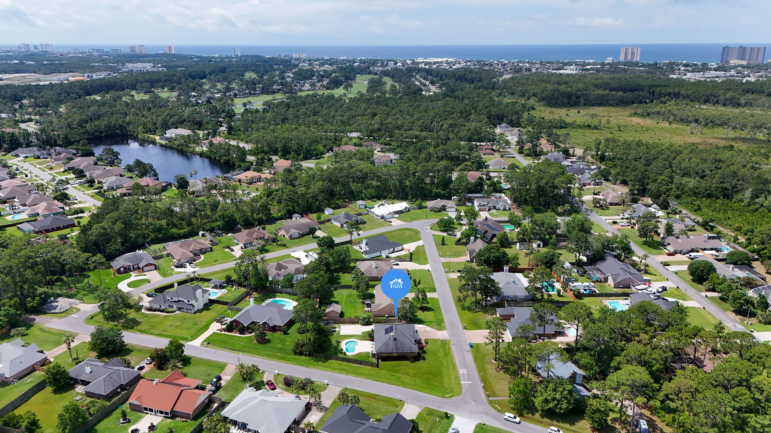 COLONY CLUB HARBOUR PH 3 - Residential