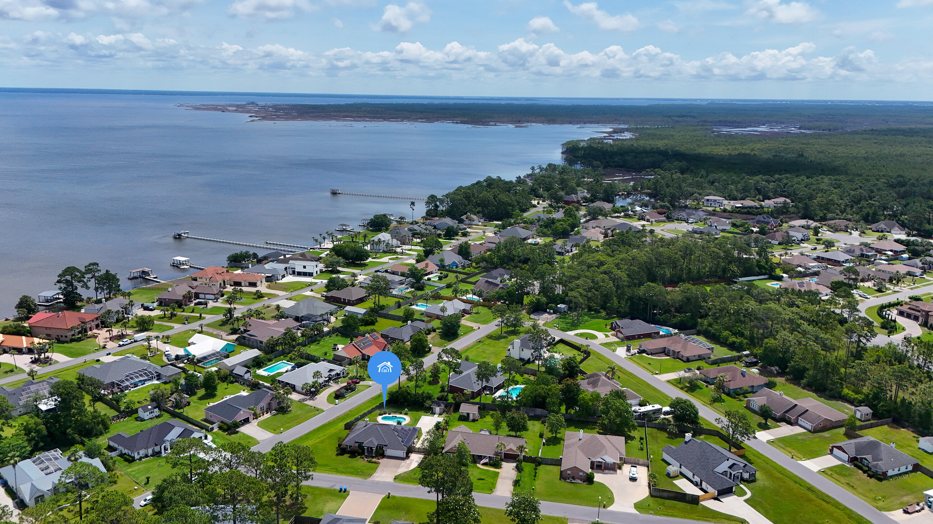 COLONY CLUB HARBOUR PH 3 - Residential