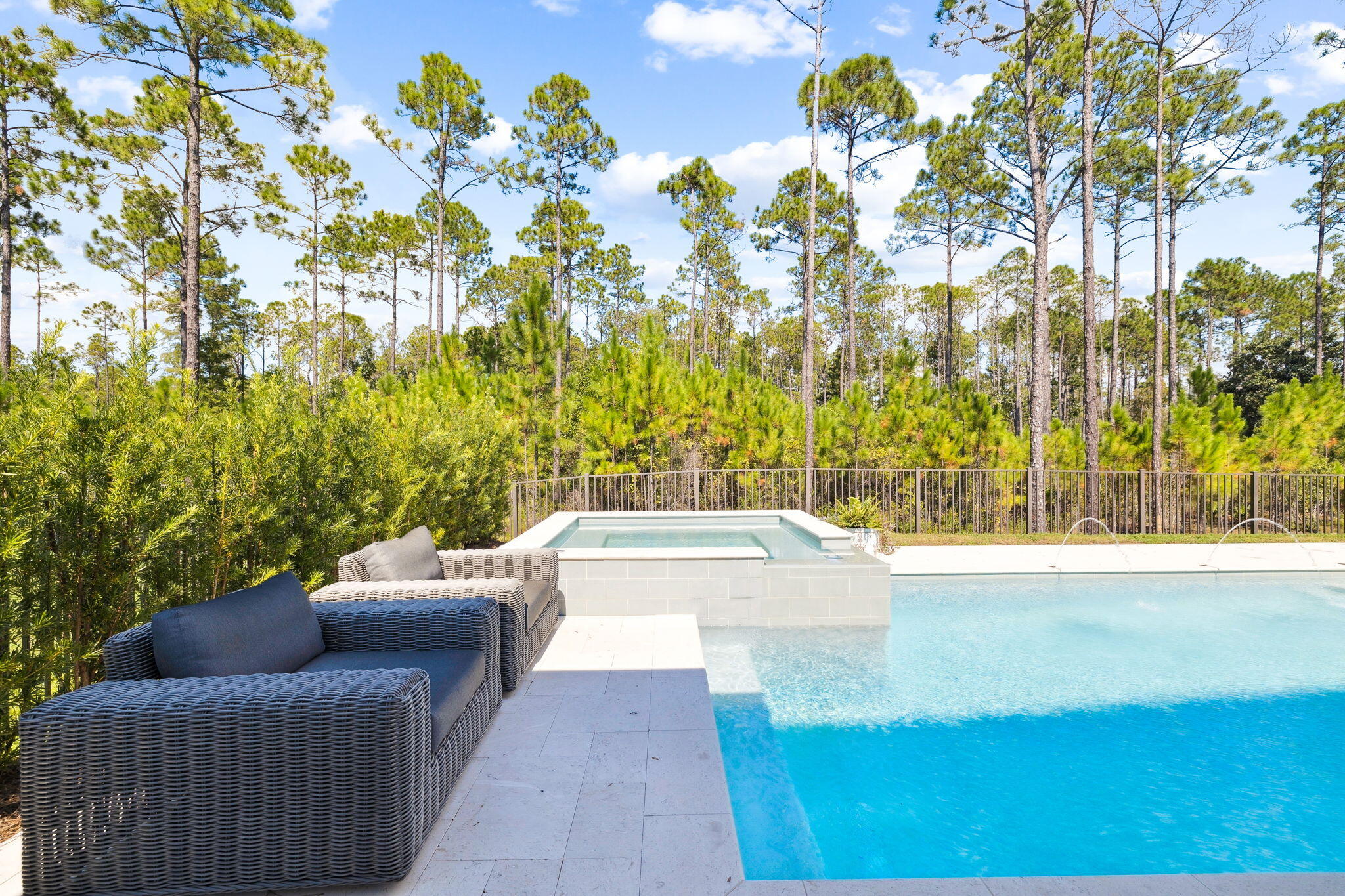 WATERSOUND ORIGINS- NATUREWALK - Residential
