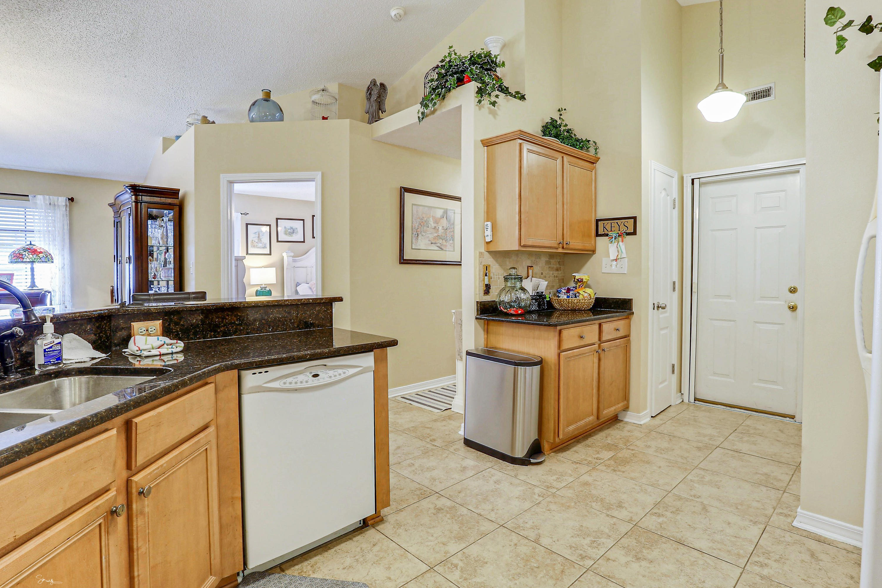 EMERALD LAKES PH 3 - Residential