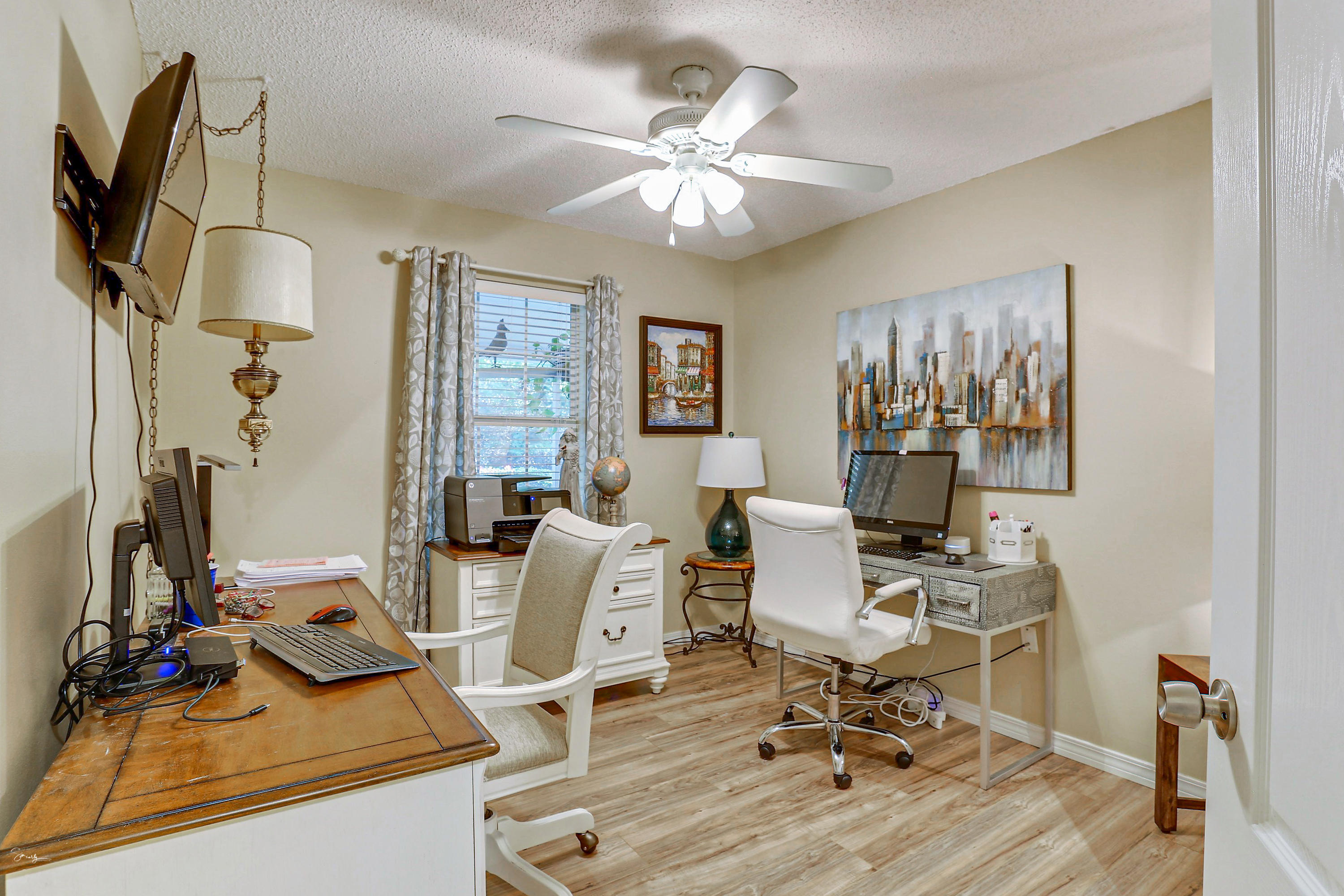 EMERALD LAKES PH 3 - Residential