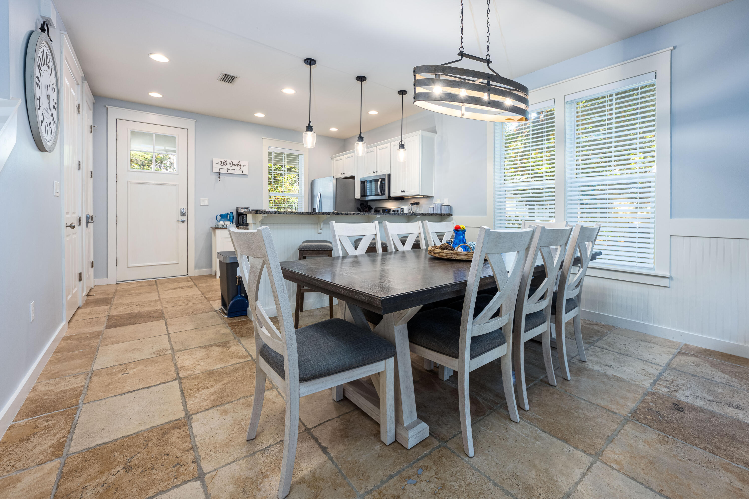 LAUREL GROVE - Residential