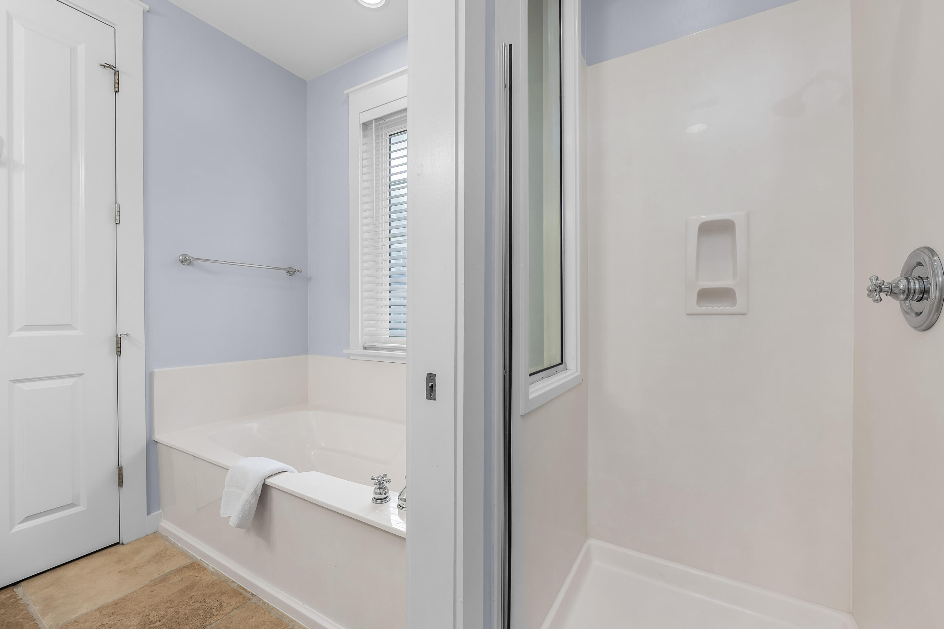 LAUREL GROVE - Residential