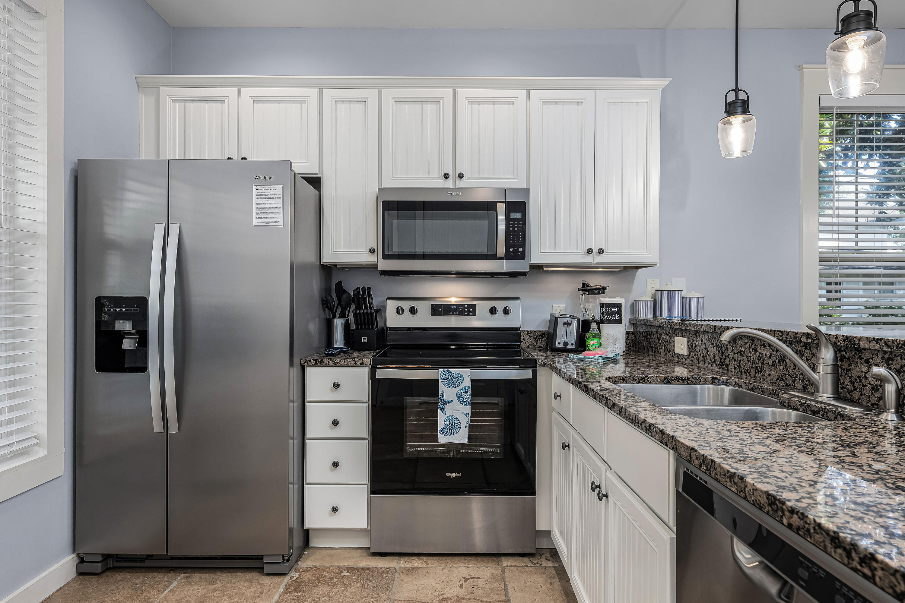 LAUREL GROVE - Residential