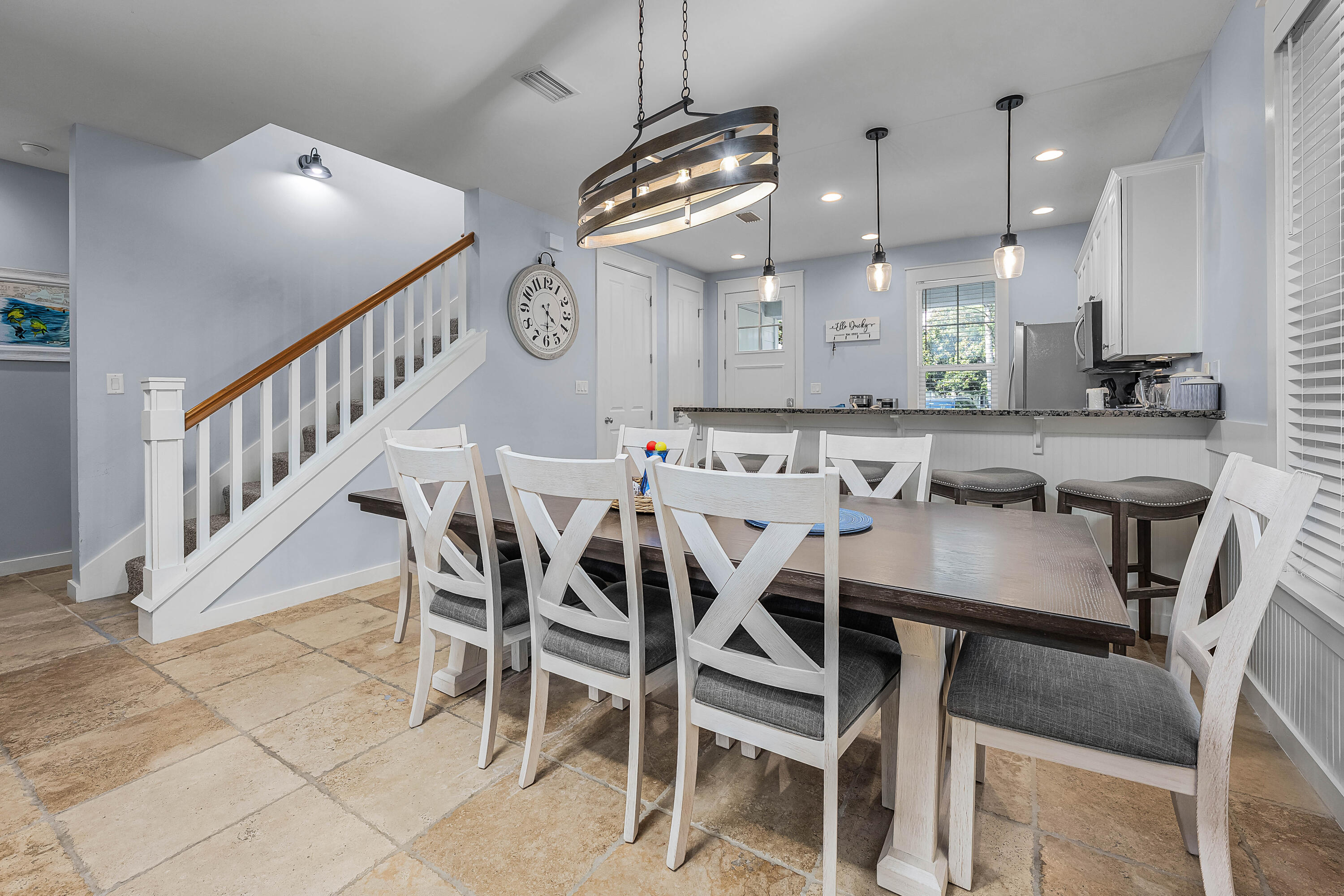 LAUREL GROVE - Residential