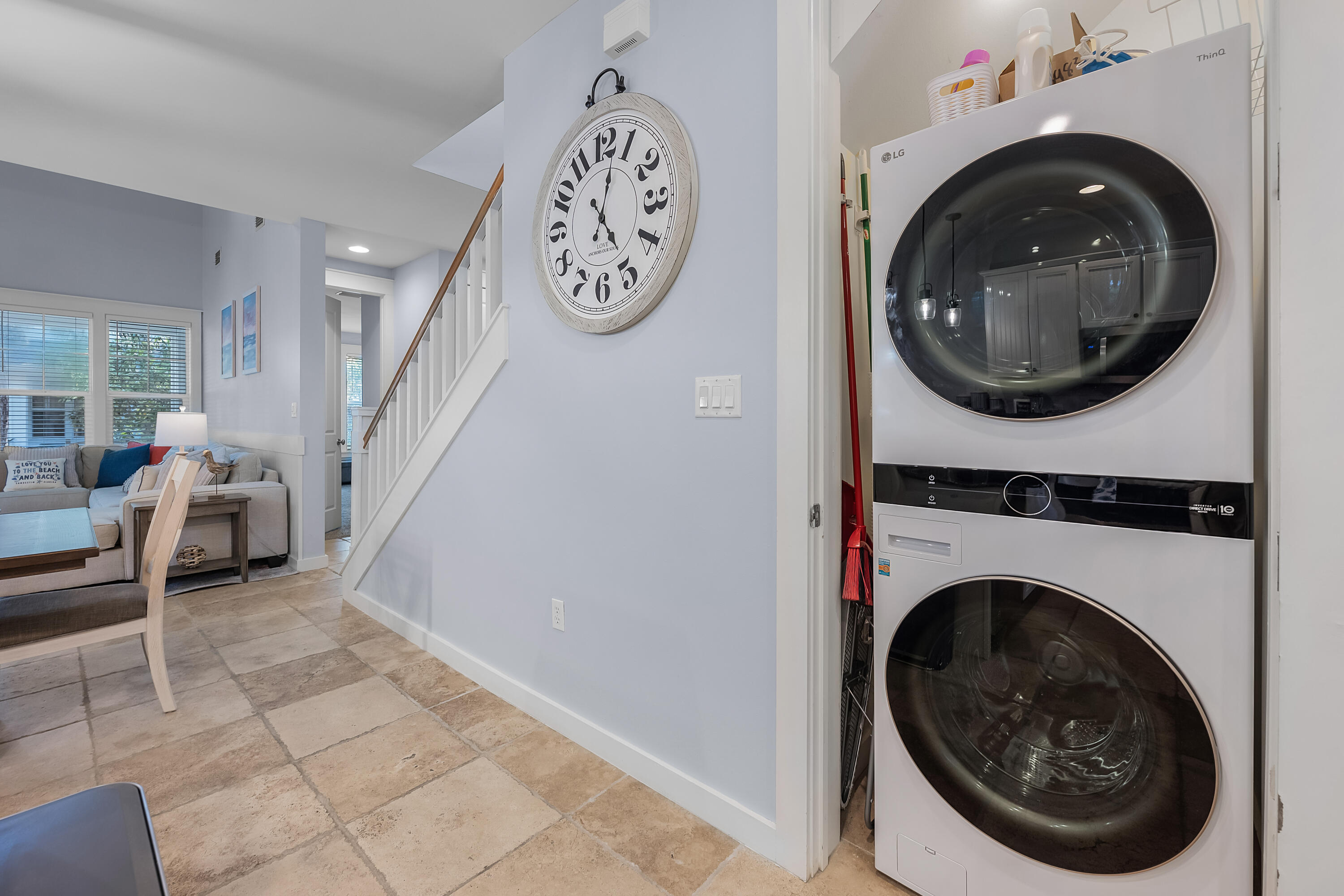 LAUREL GROVE - Residential