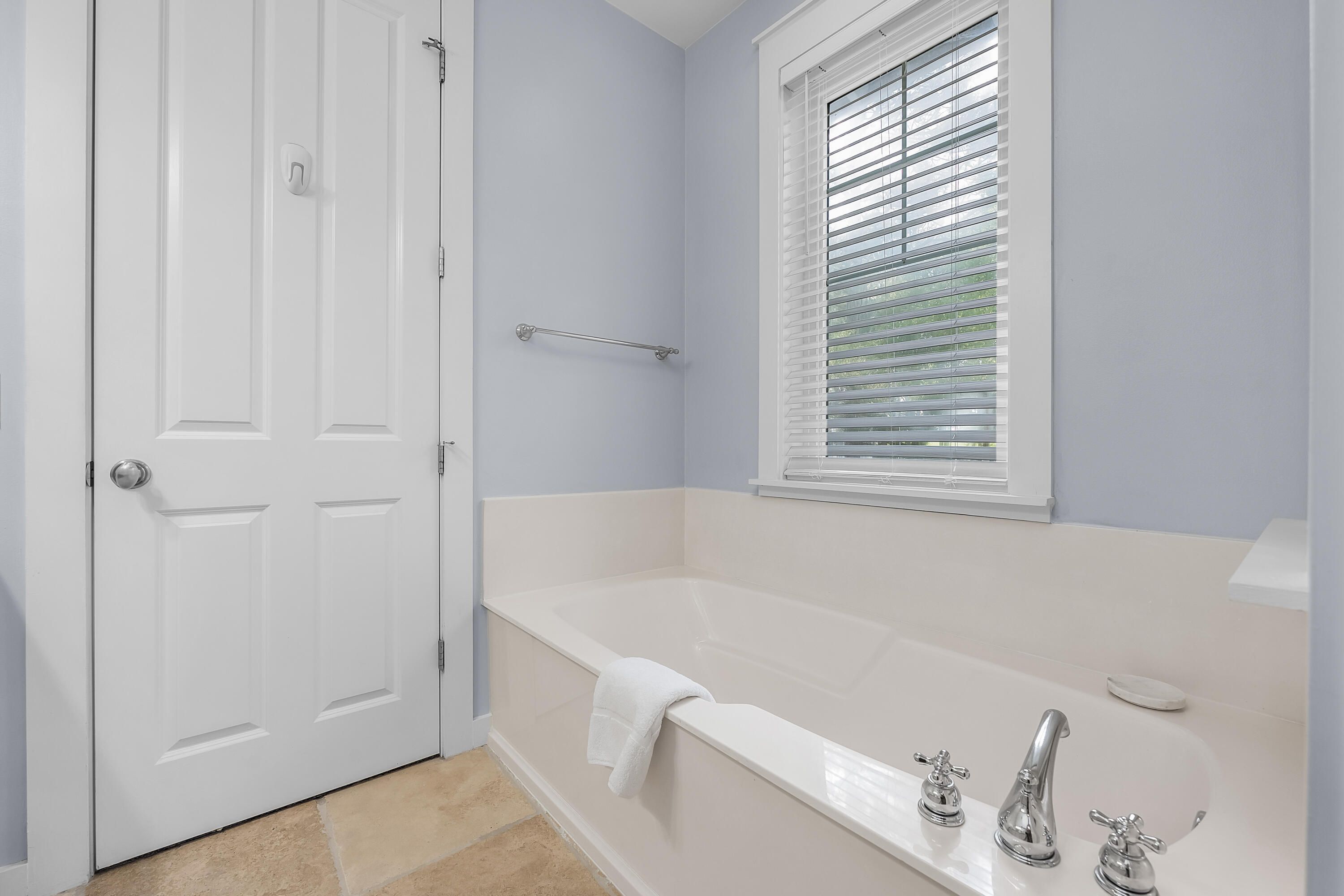 LAUREL GROVE - Residential