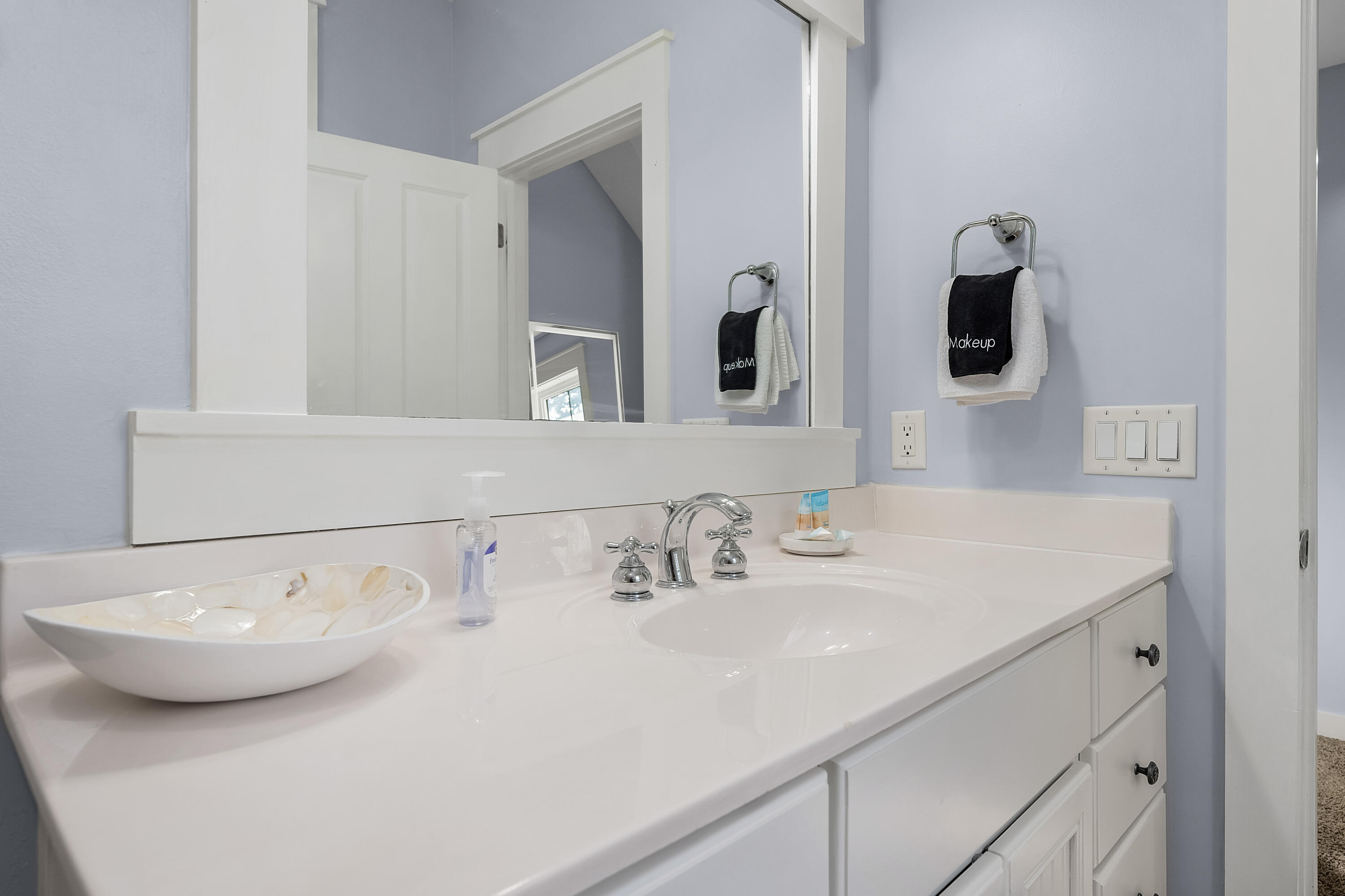 LAUREL GROVE - Residential