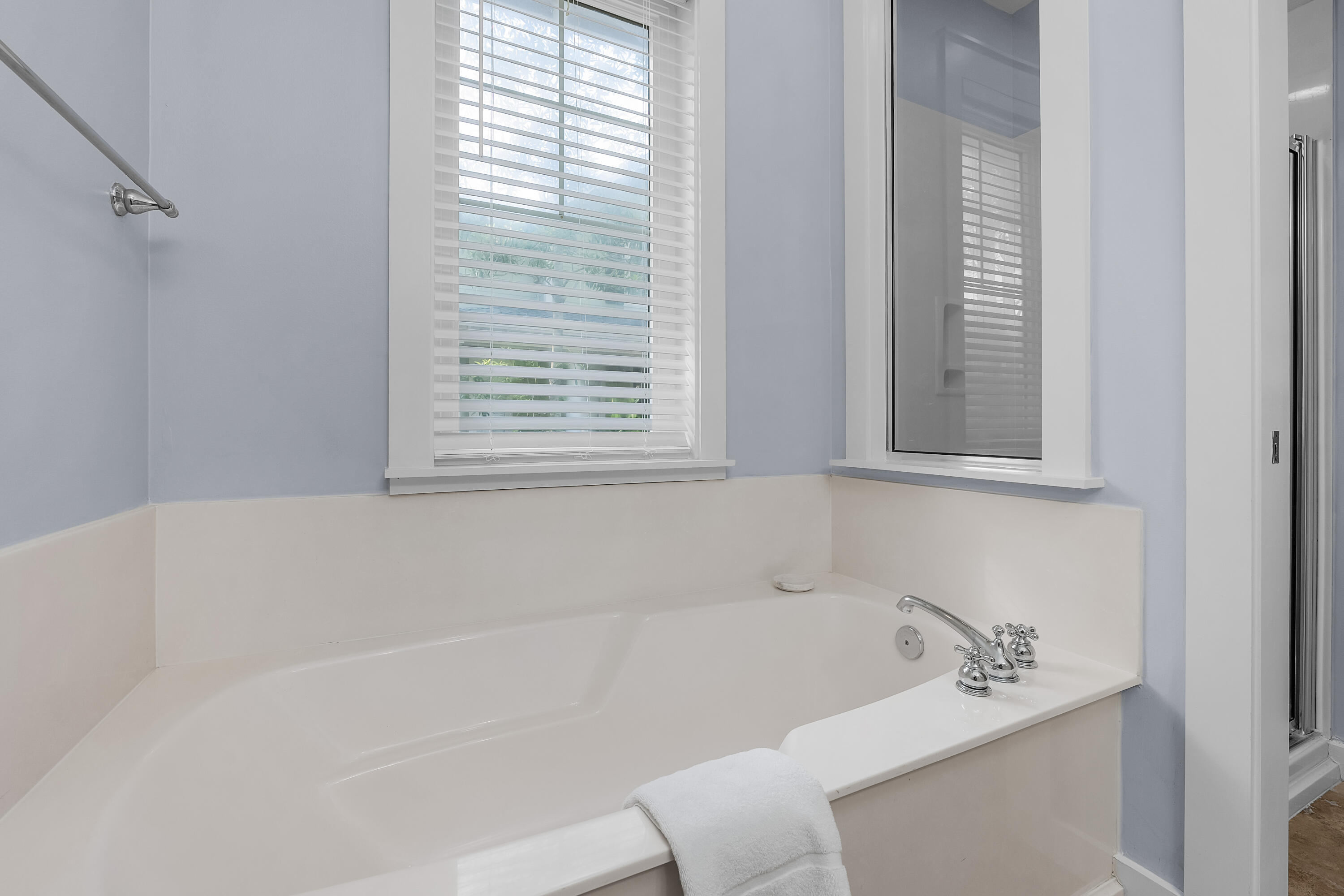 LAUREL GROVE - Residential