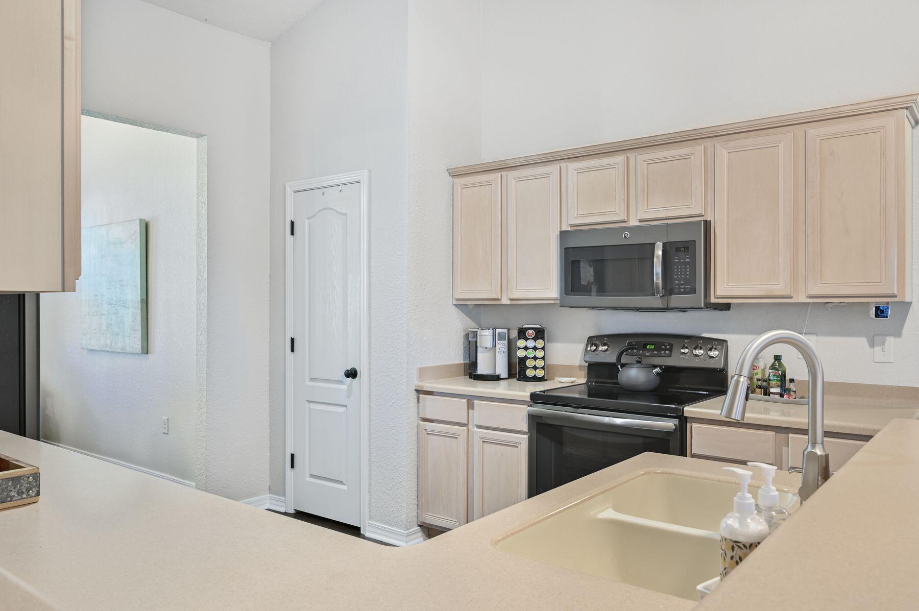 DRIFTWOOD ESTATES - Residential