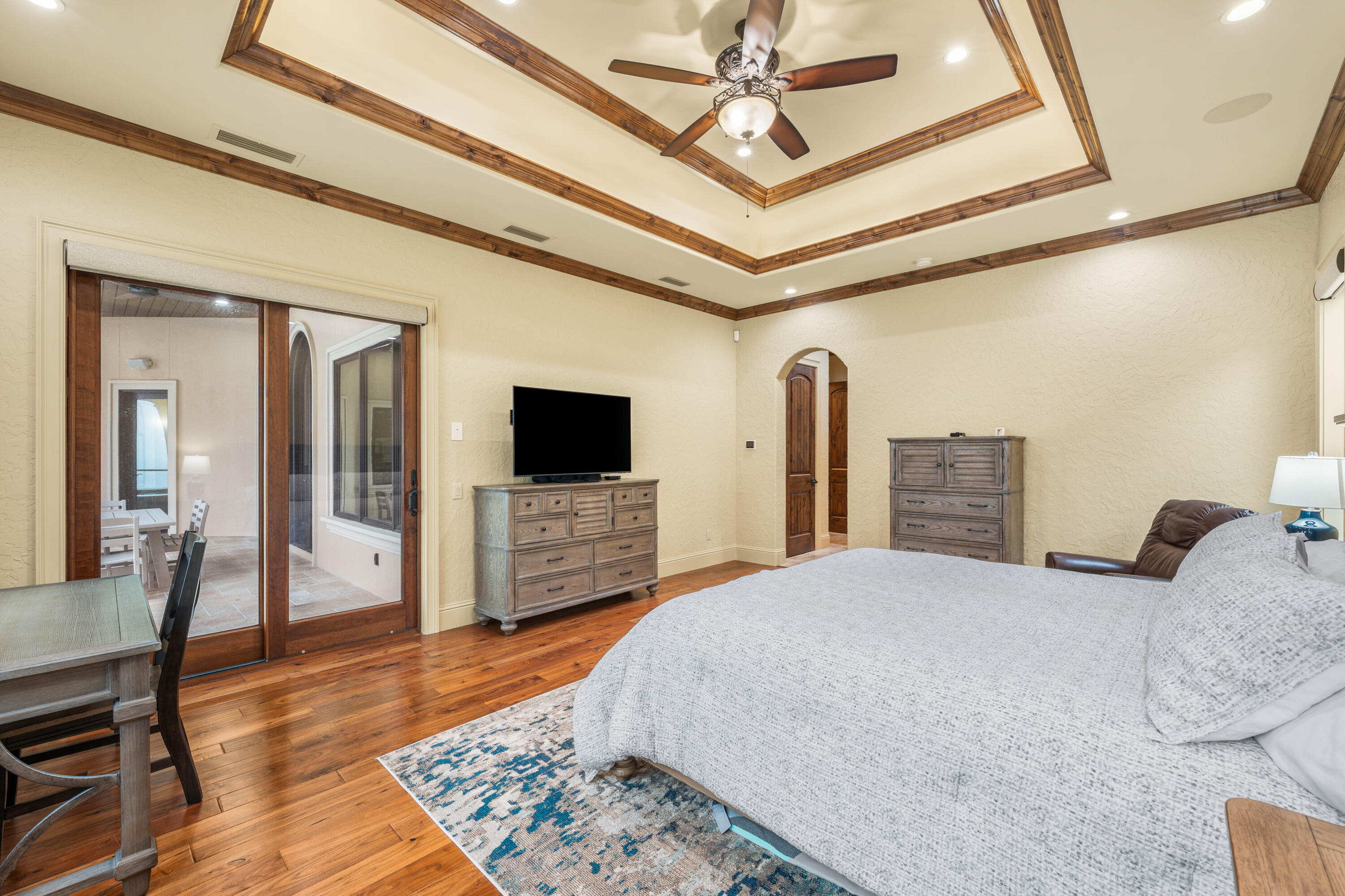 REGATTA BAY - Residential