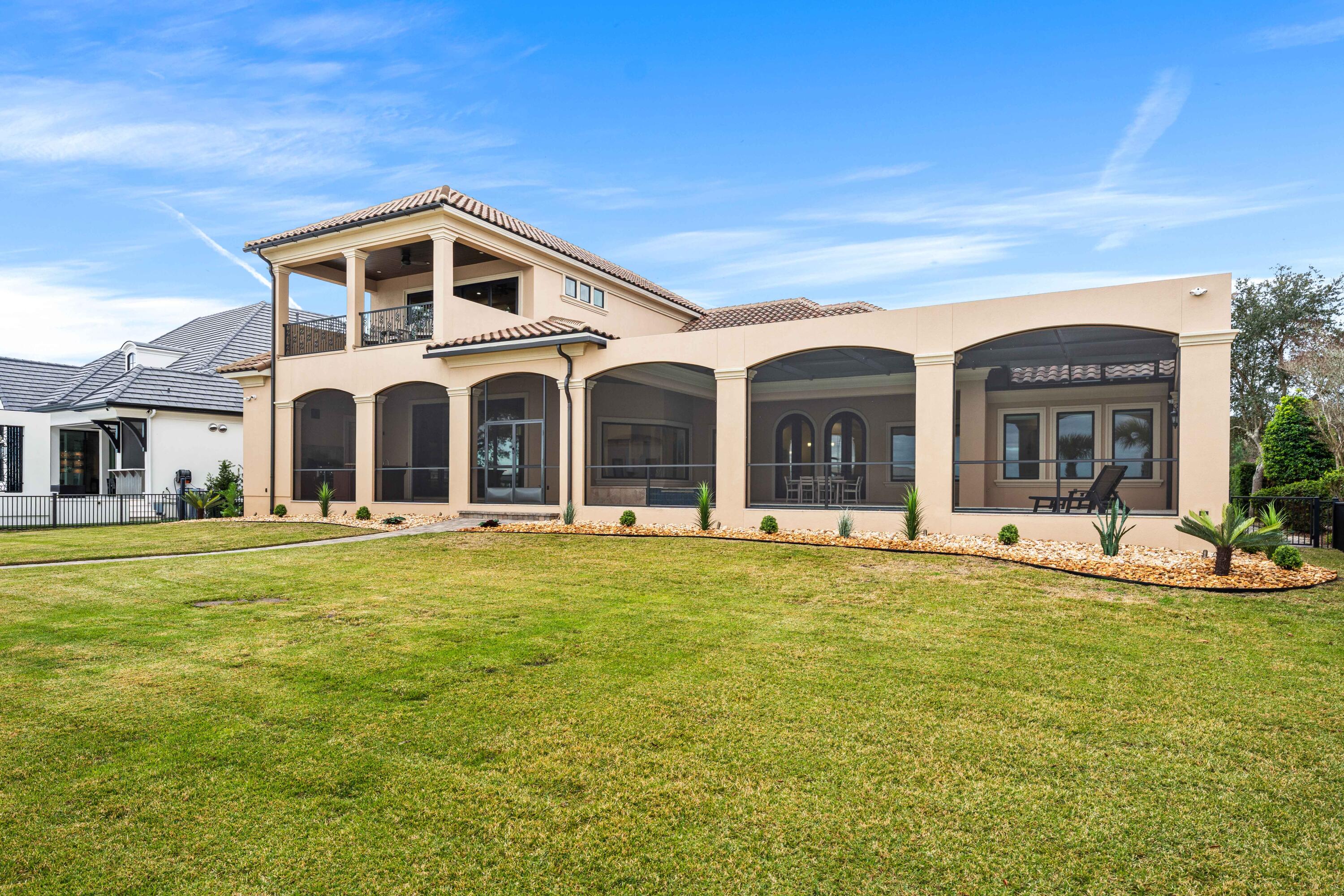 REGATTA BAY - Residential