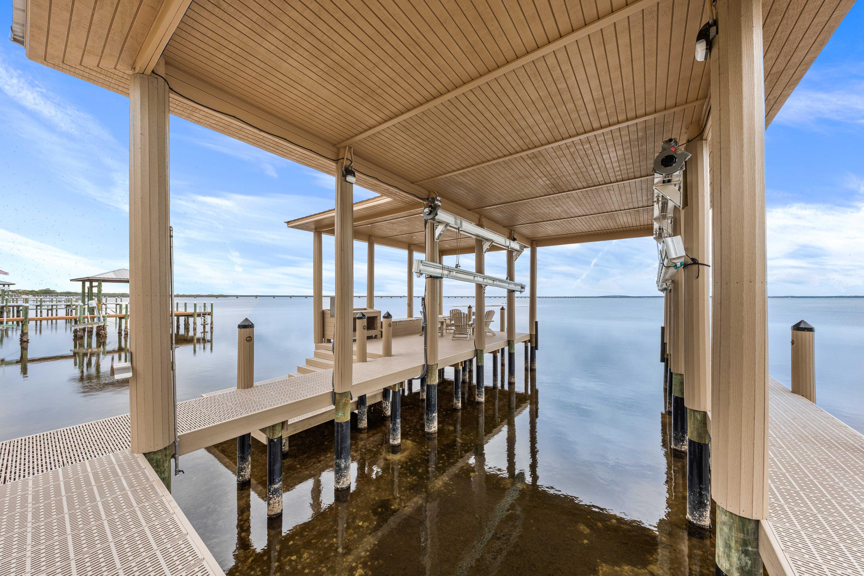 REGATTA BAY - Residential