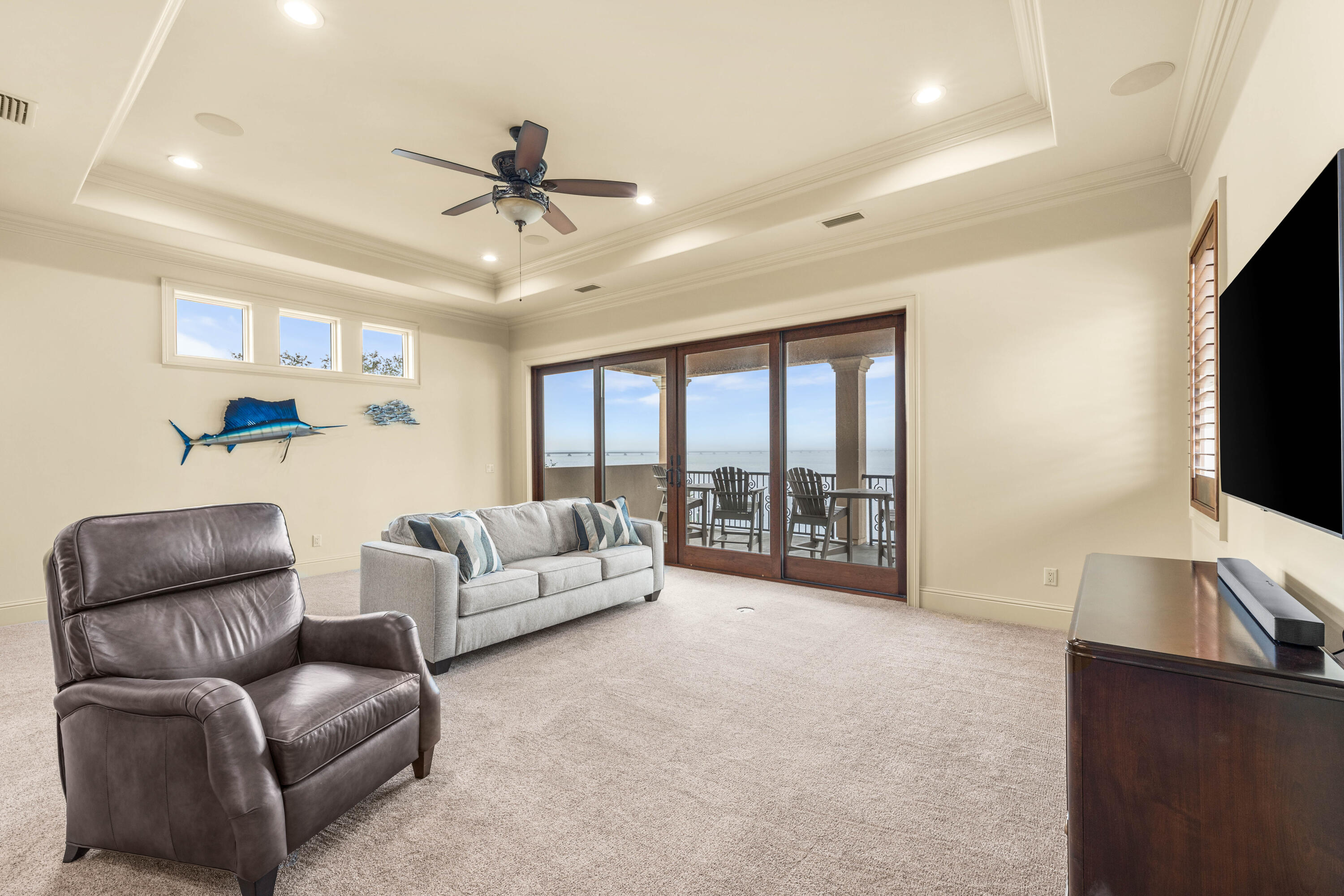 REGATTA BAY - Residential