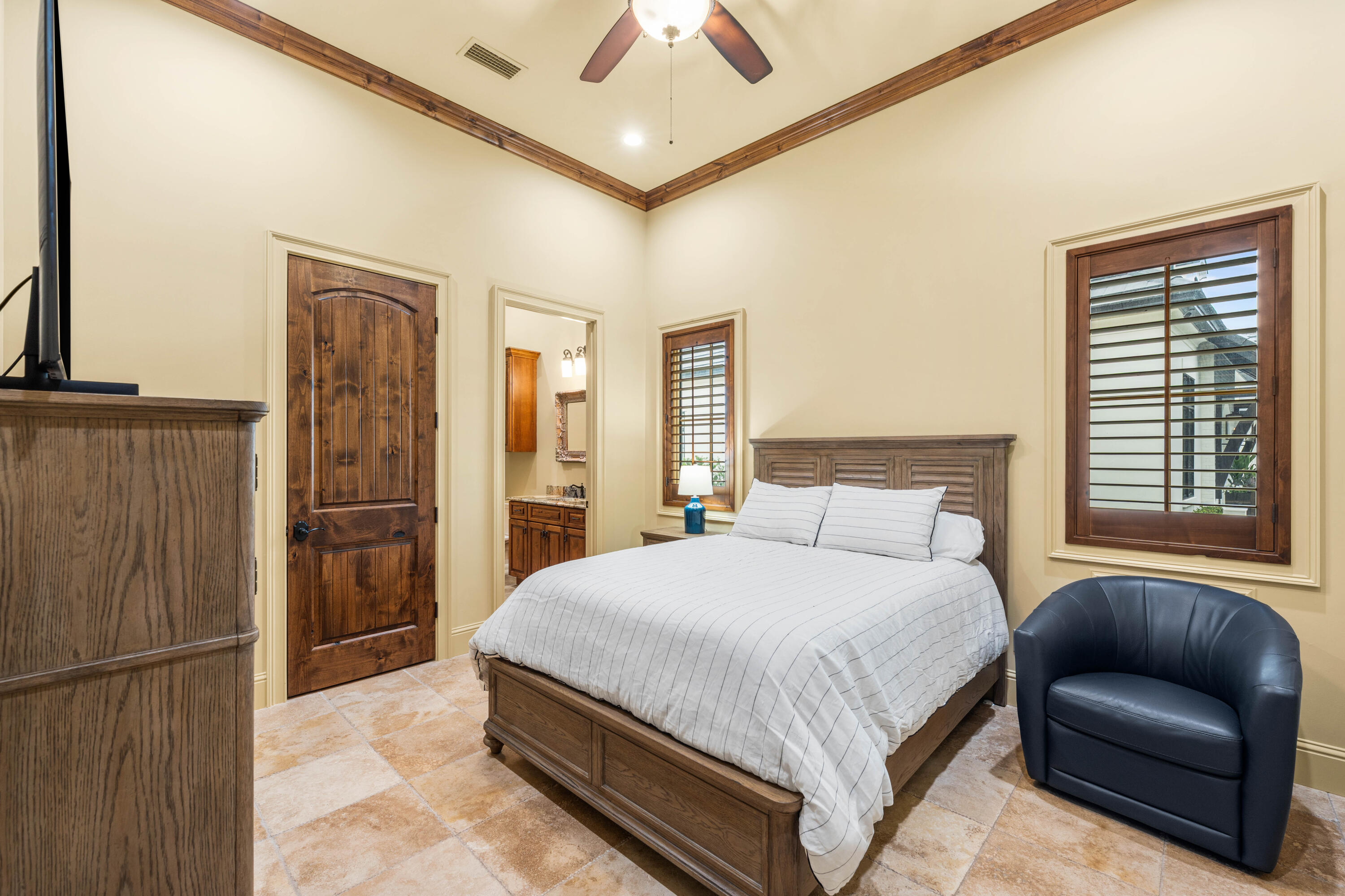 REGATTA BAY - Residential