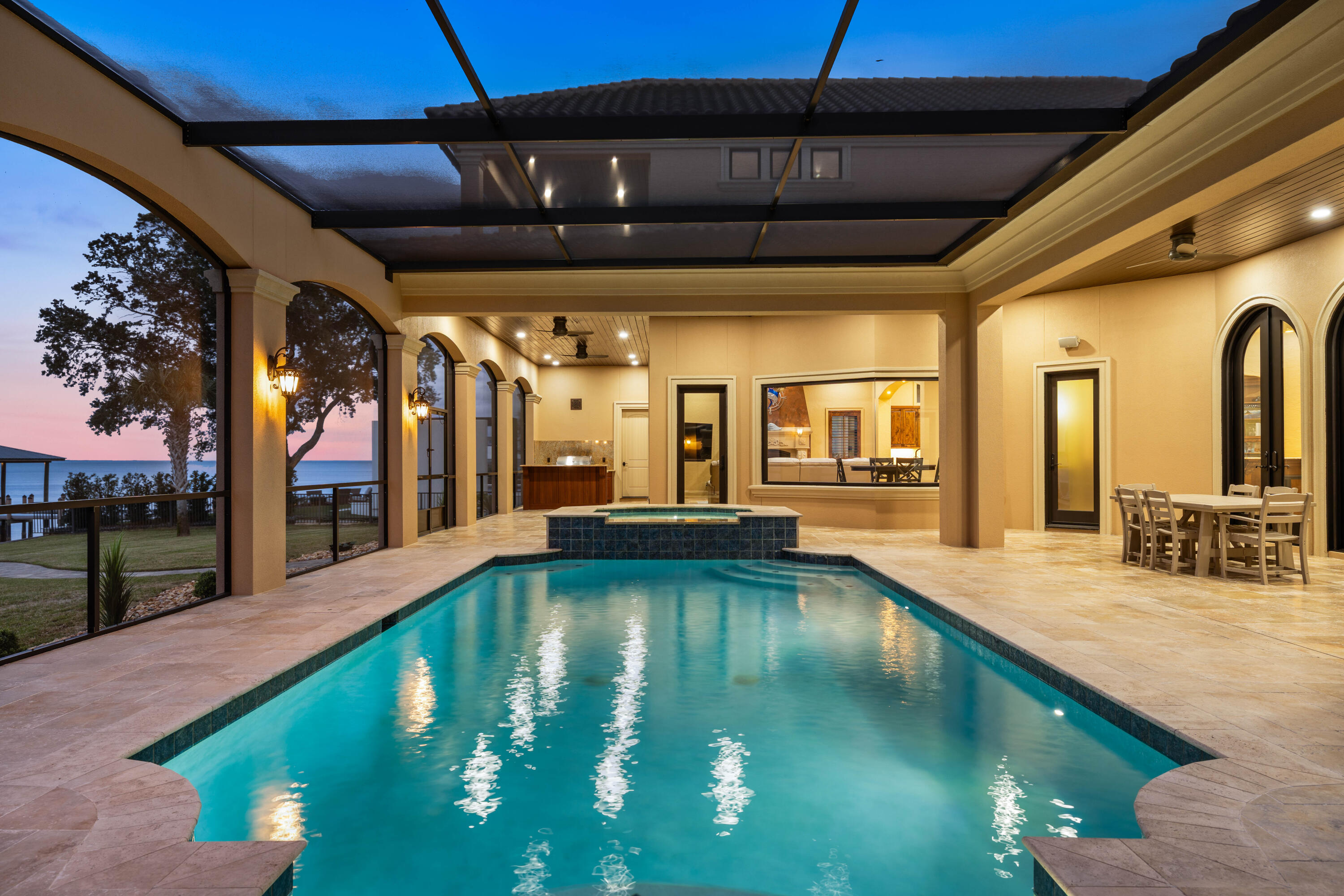 REGATTA BAY - Residential