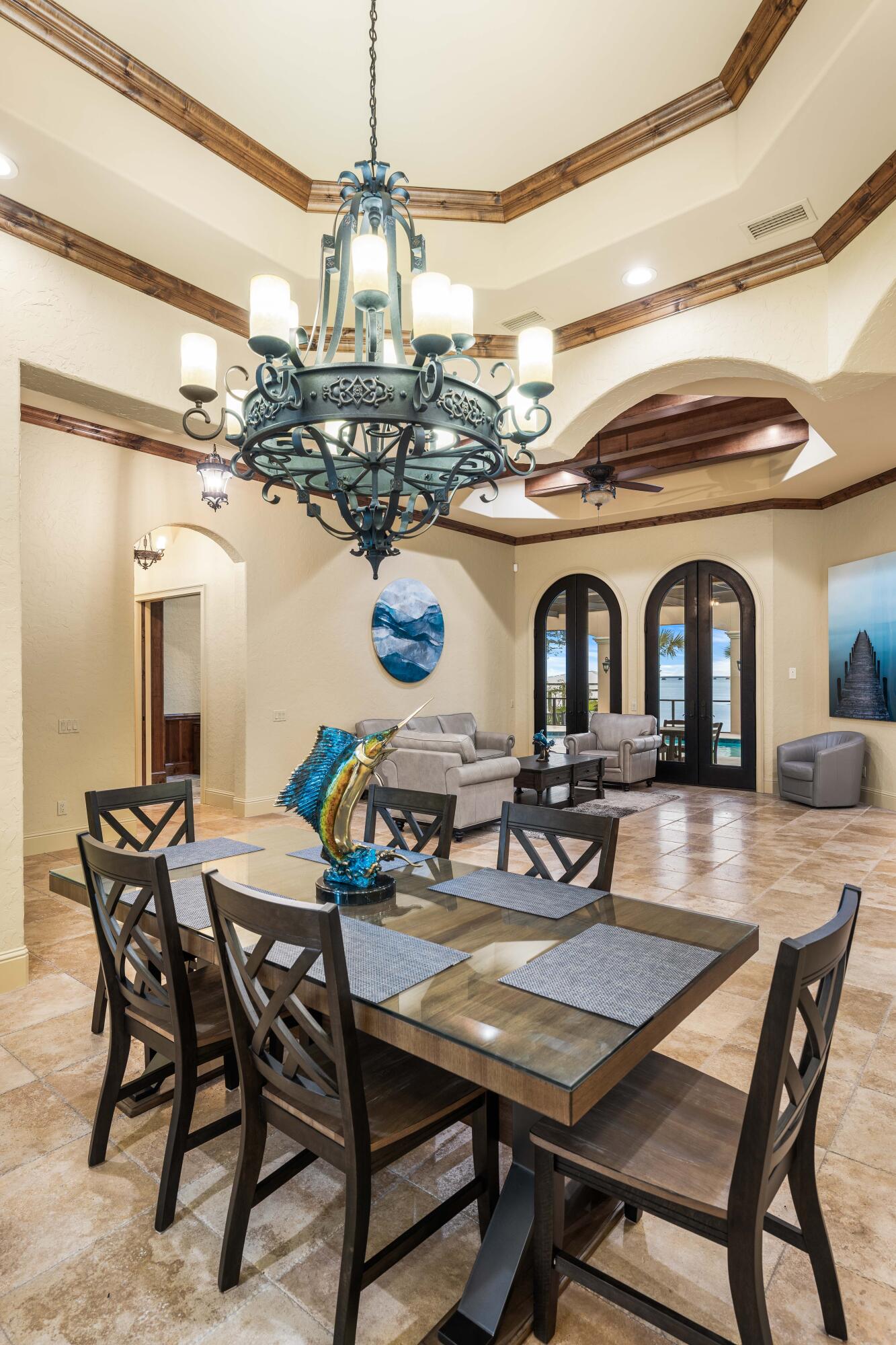 REGATTA BAY - Residential