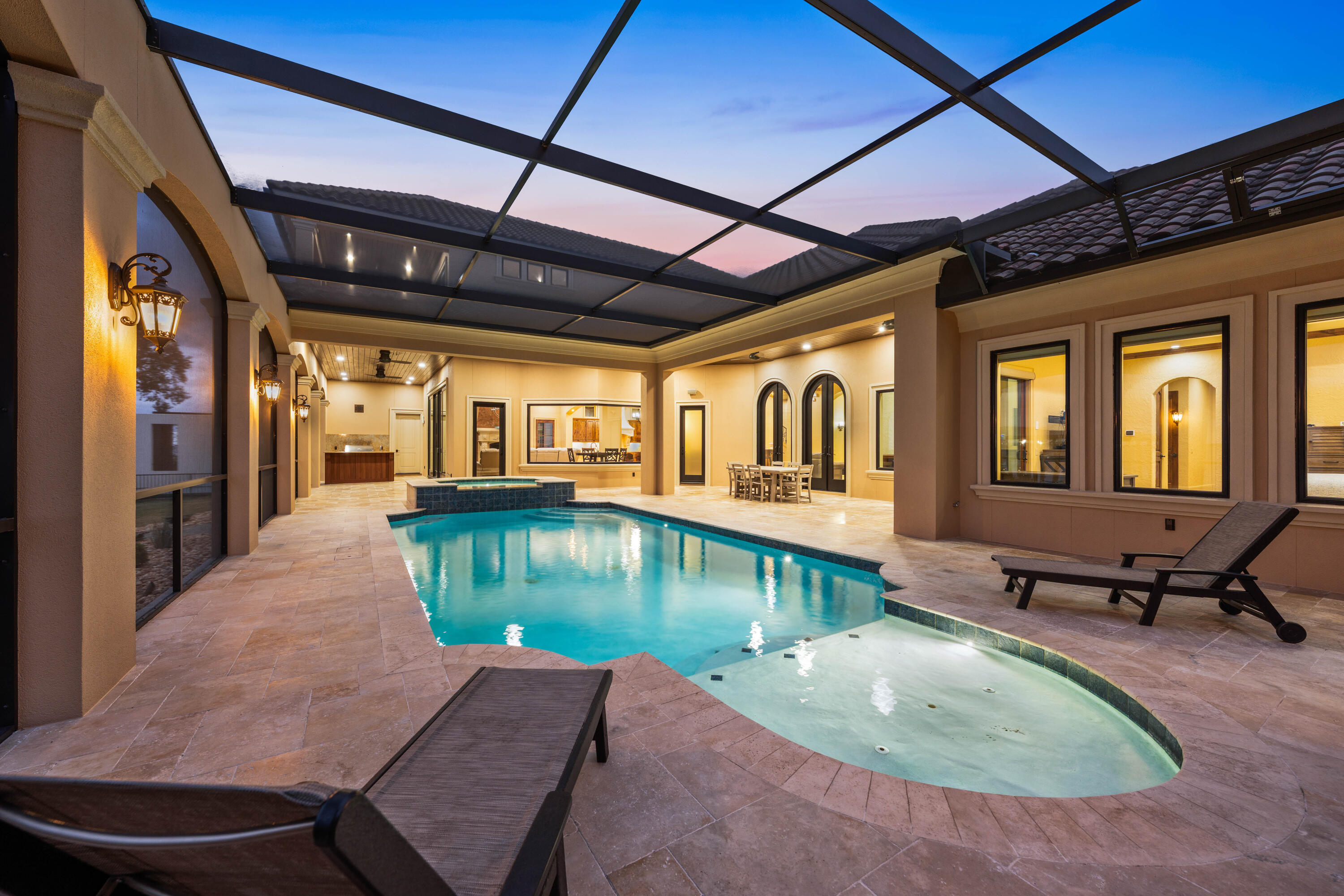 REGATTA BAY - Residential