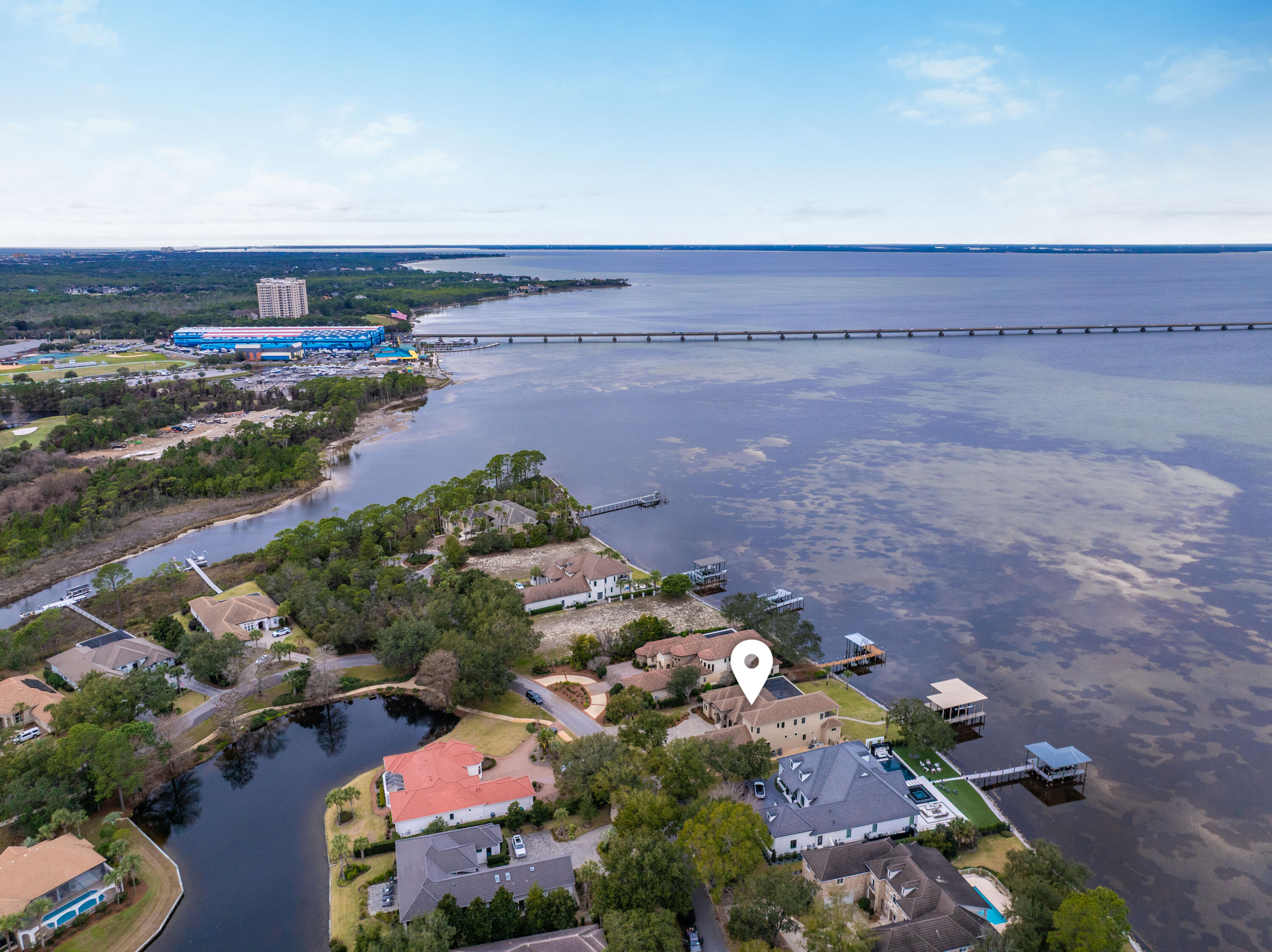 REGATTA BAY - Residential