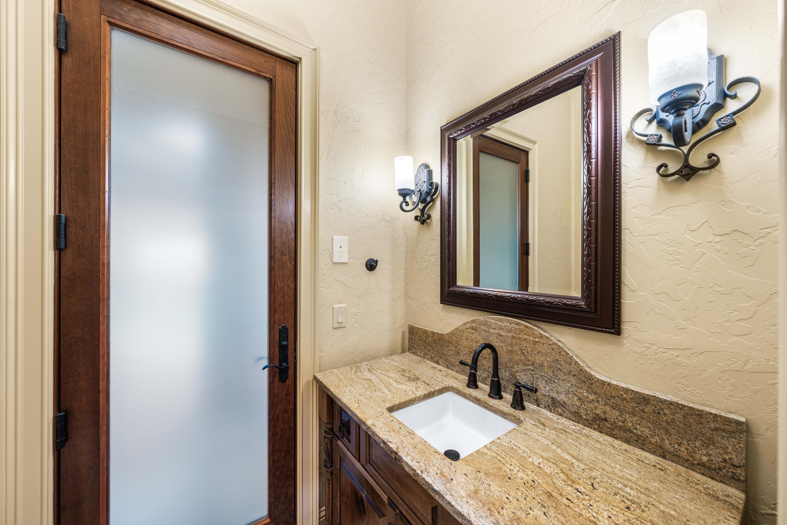 REGATTA BAY - Residential