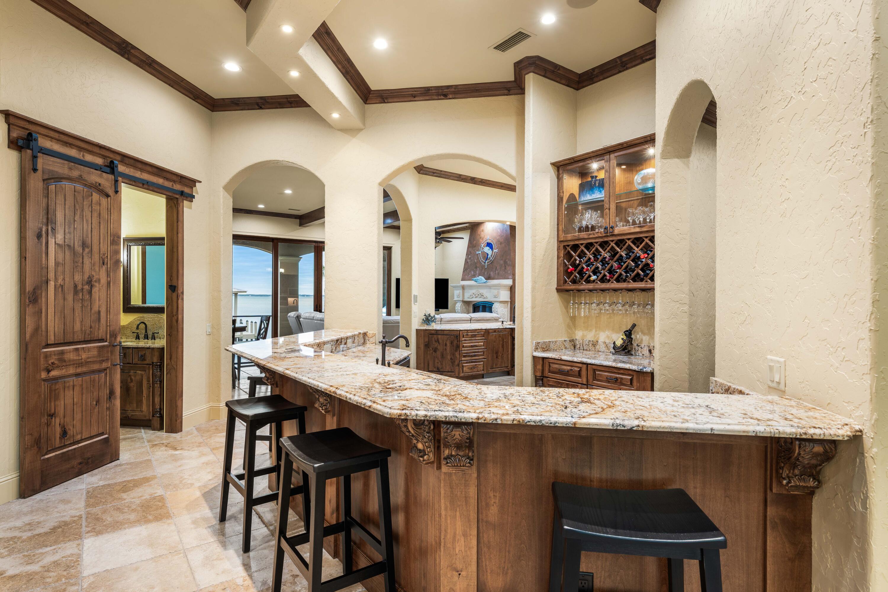 REGATTA BAY - Residential