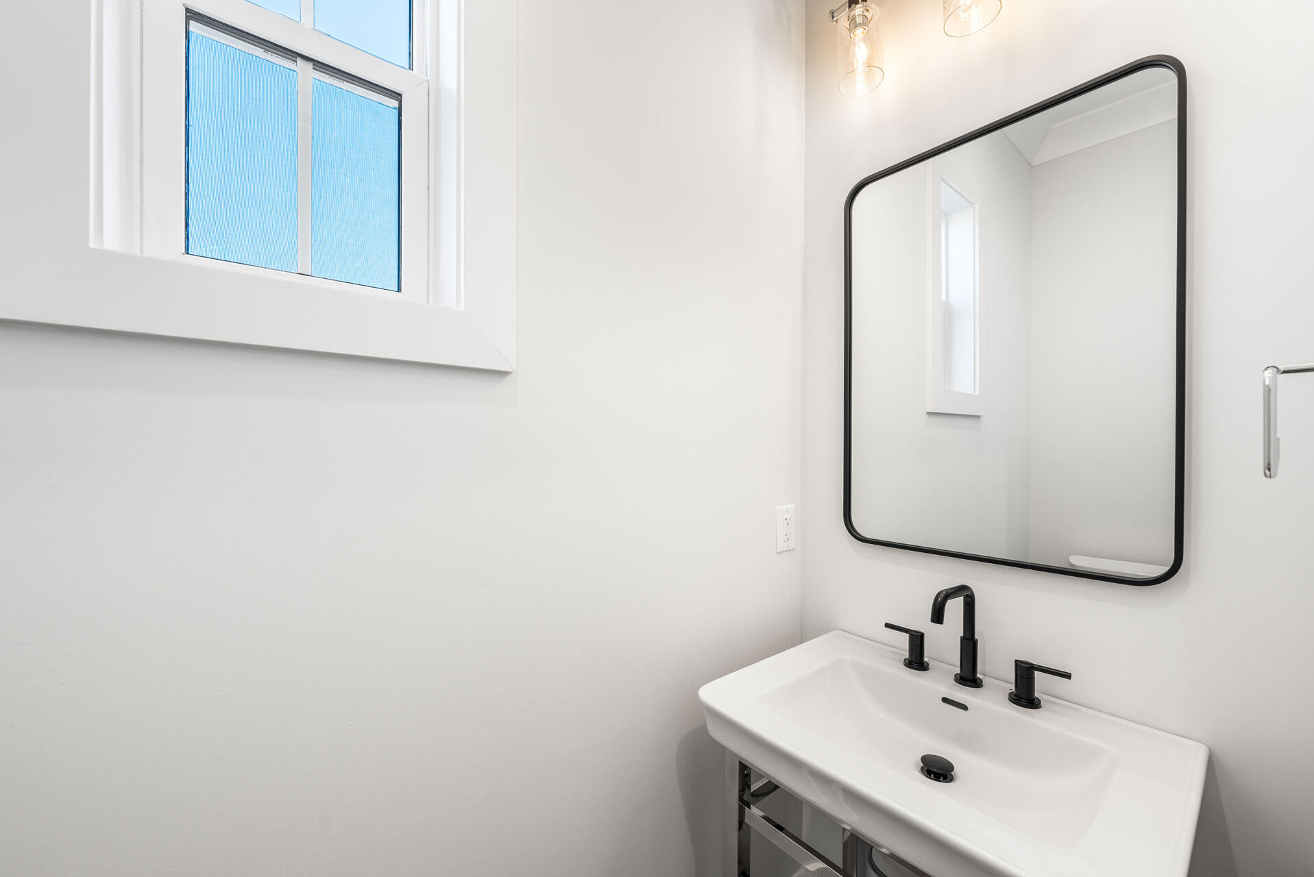 Century 393 - Residential