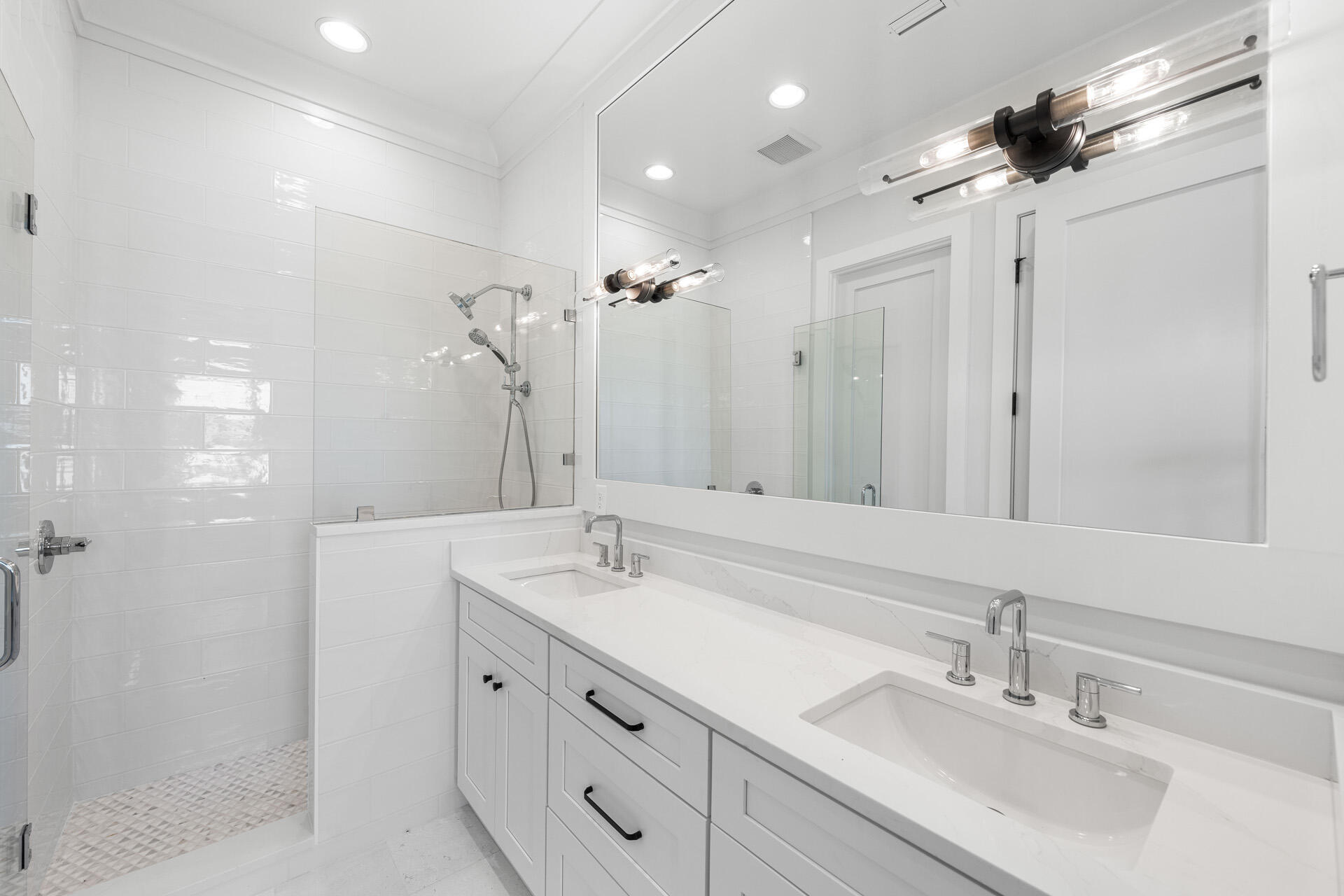 Century 393 - Residential