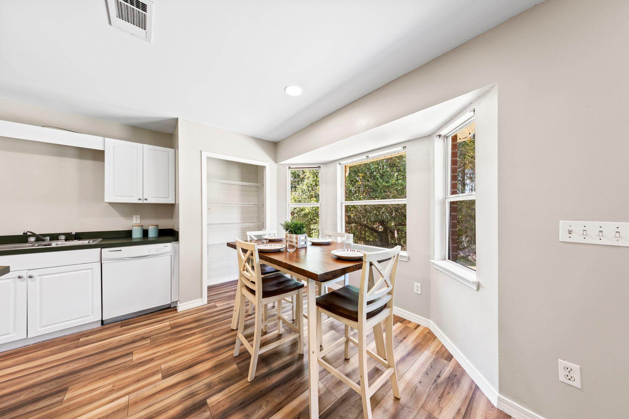 WESTVIEW ESTATES - Residential