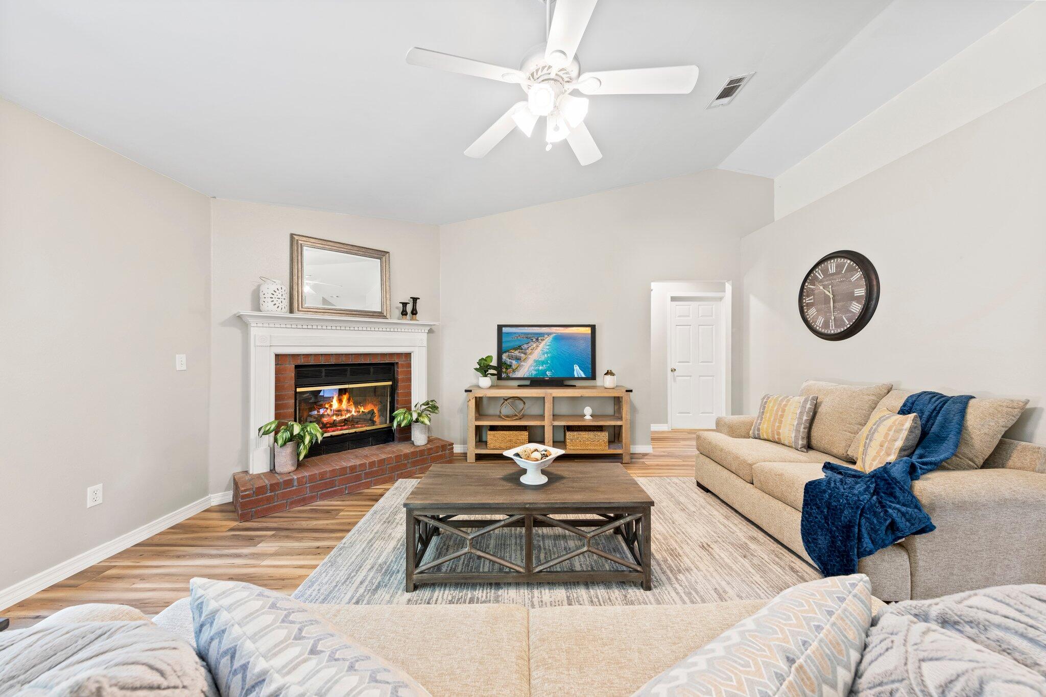 WESTVIEW ESTATES - Residential