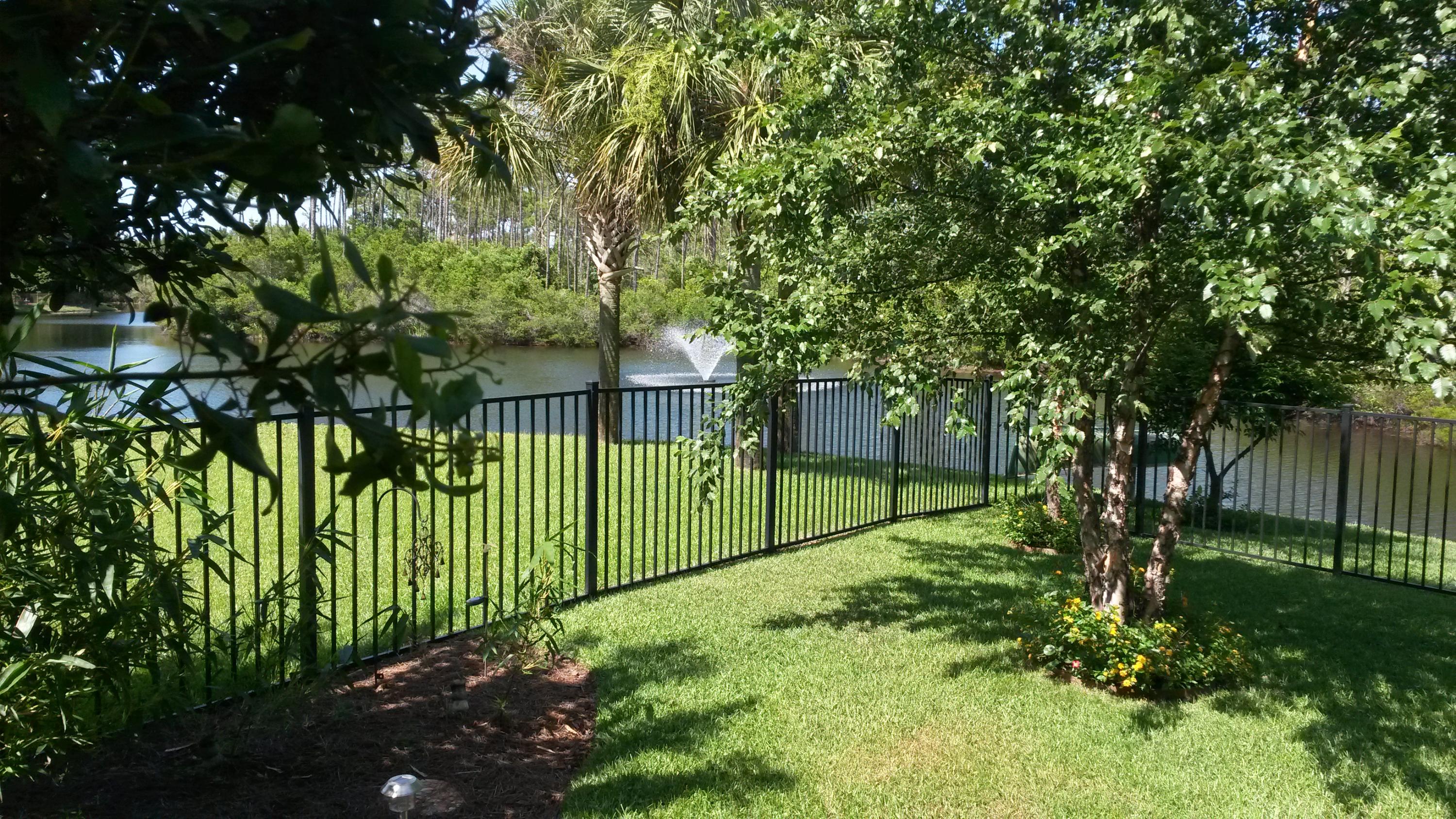 Emerald Lakes - Residential