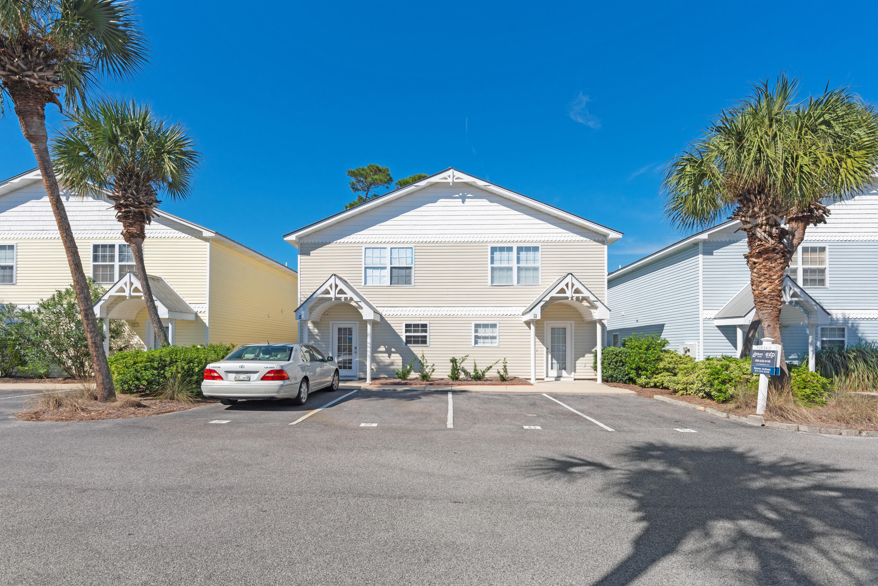 SUMMERLAKE T/H - Residential