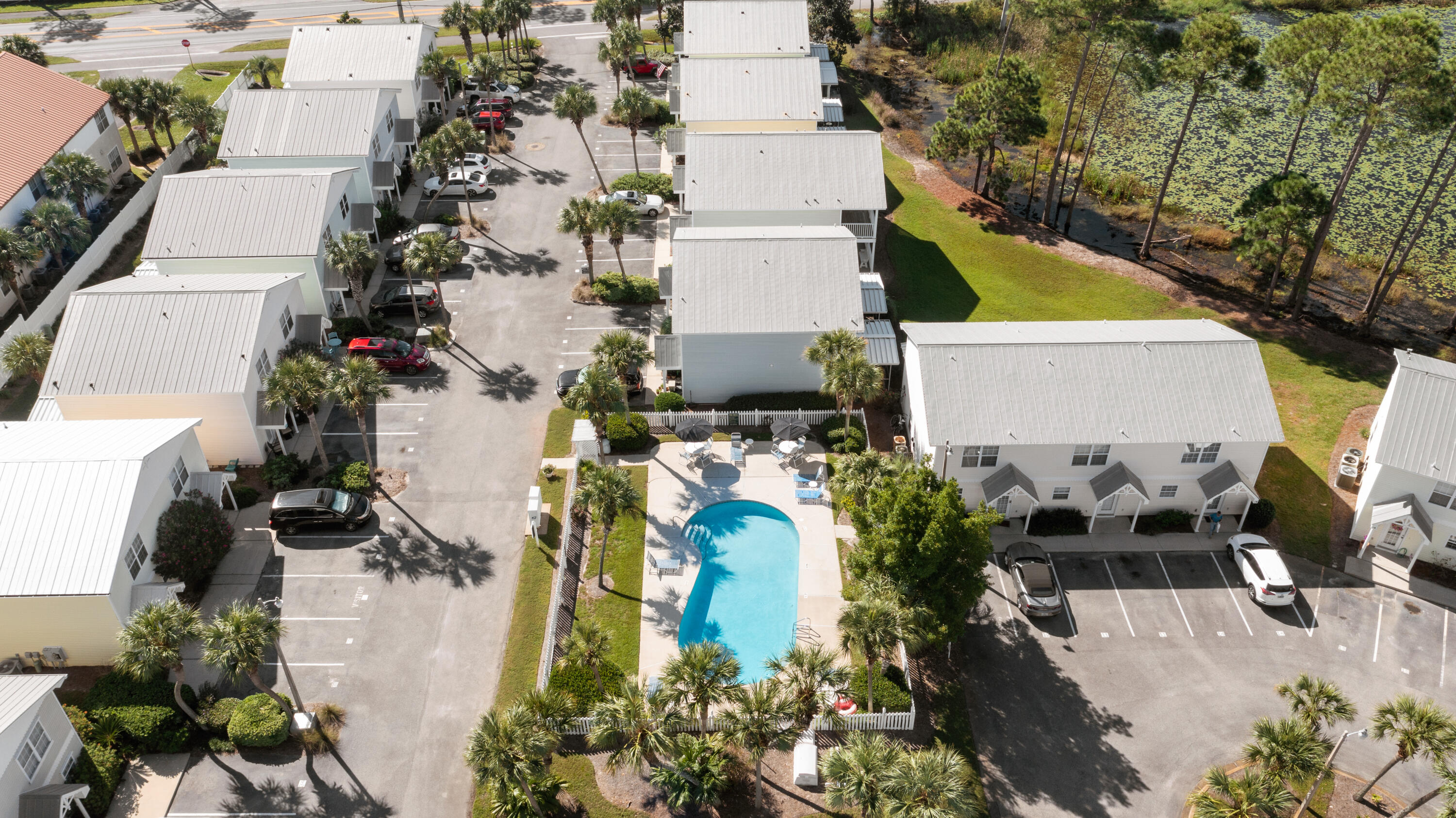 SUMMERLAKE T/H - Residential