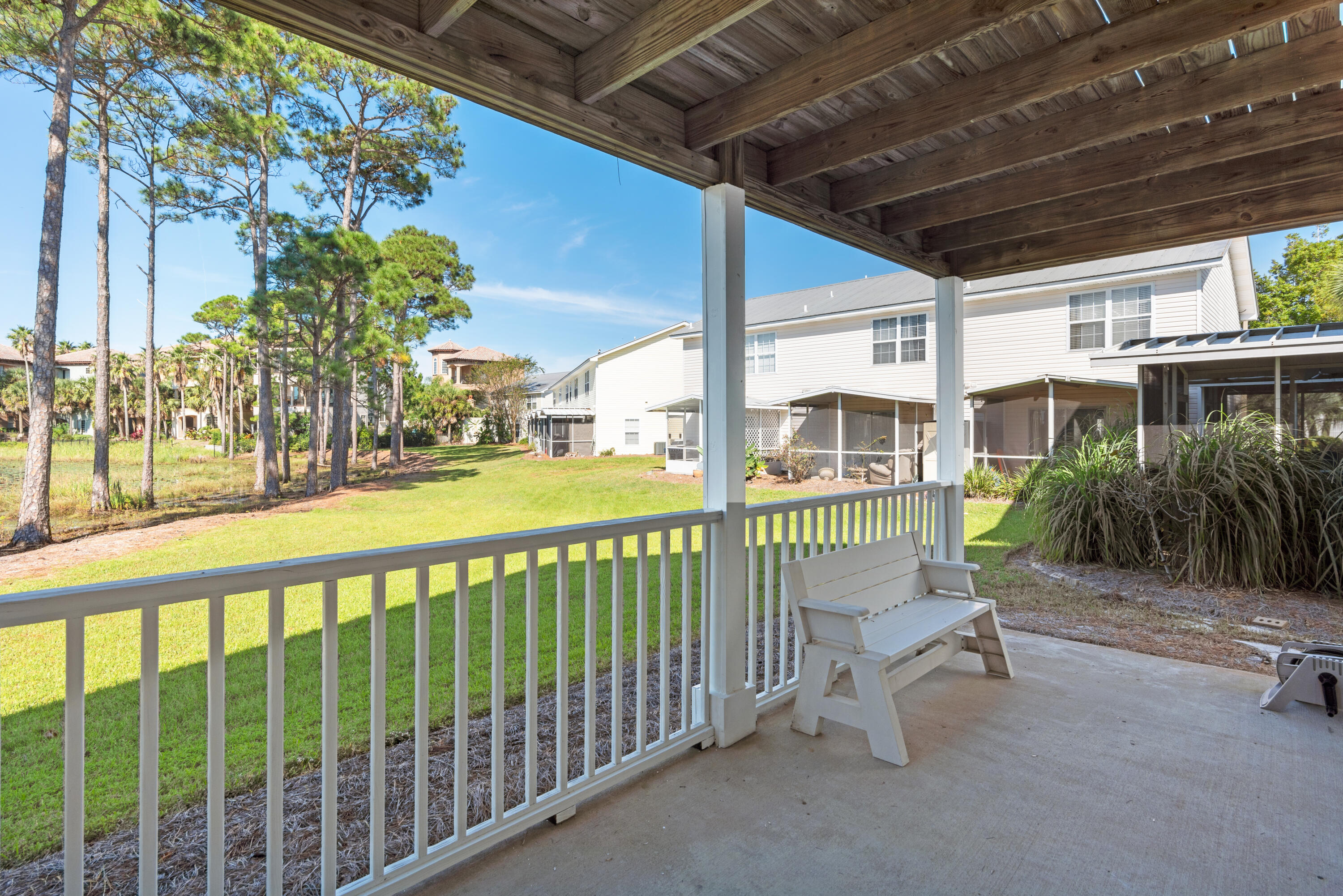 SUMMERLAKE T/H - Residential