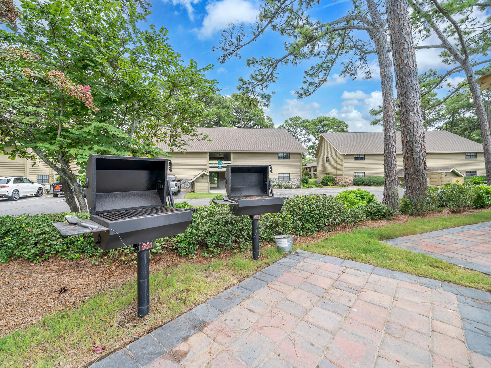 SEASCAPE CONDO GARDEN VILLA - Residential