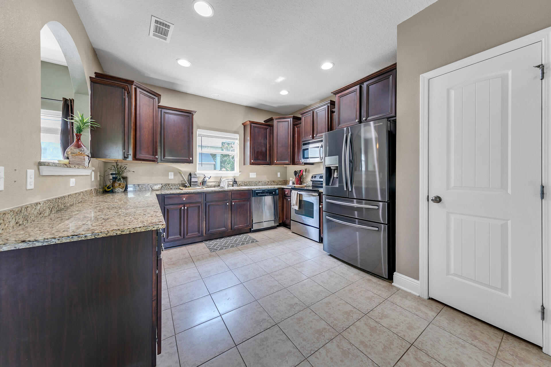 WATER OAKS - Residential