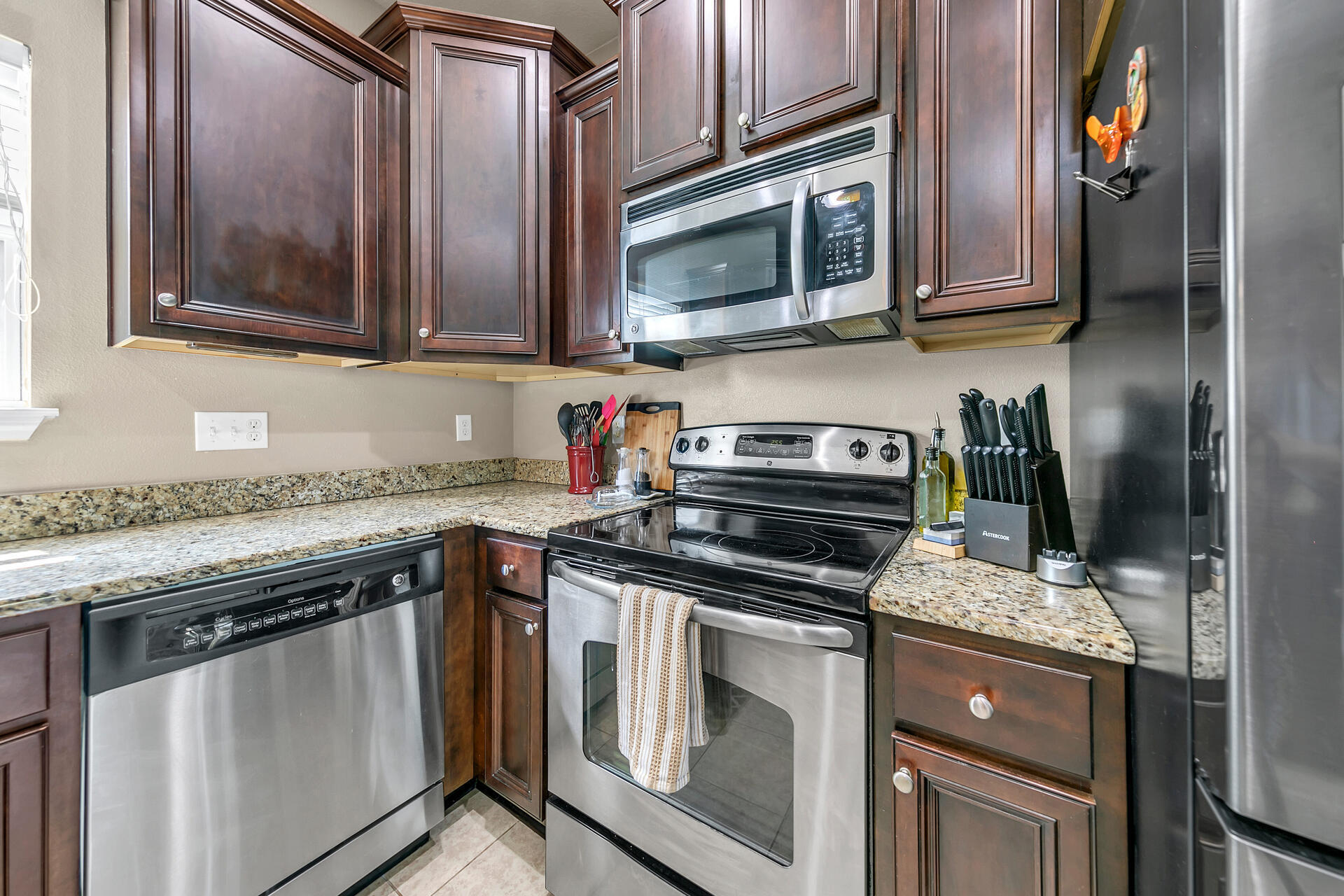 WATER OAKS - Residential