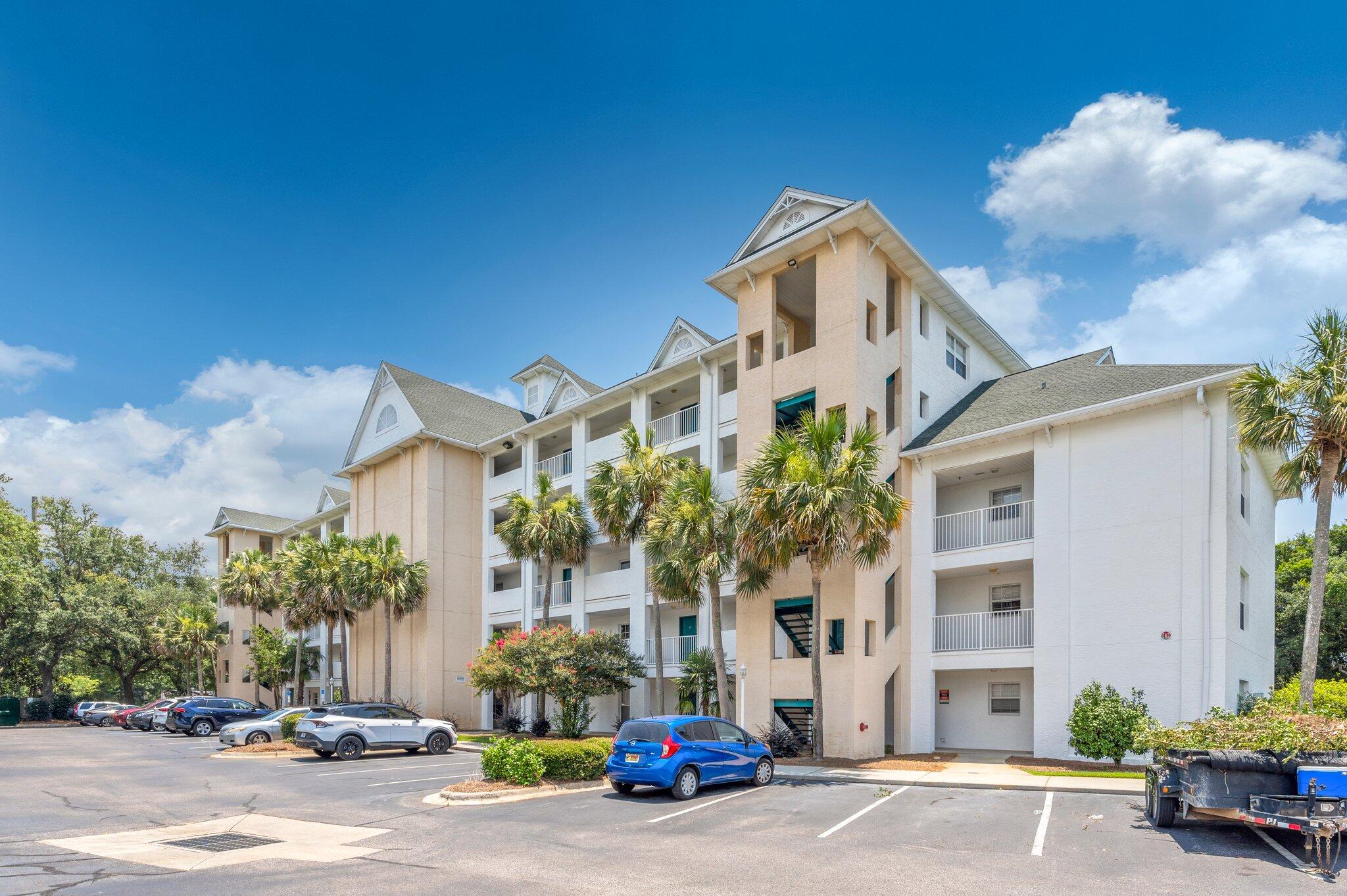 FLORIDA CLUB - Residential Lease