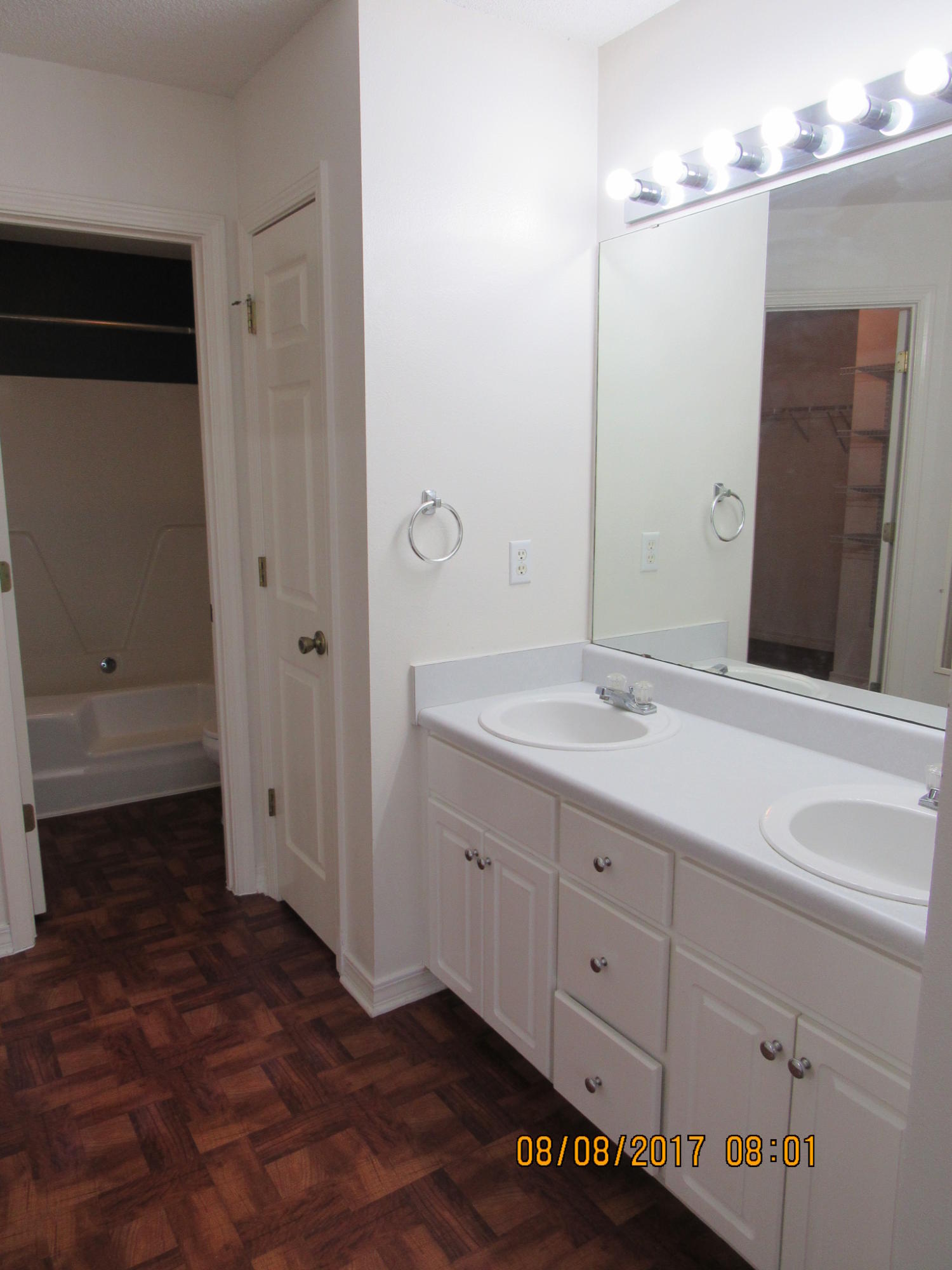 WATERFORD ESTATES S/D - Residential Lease