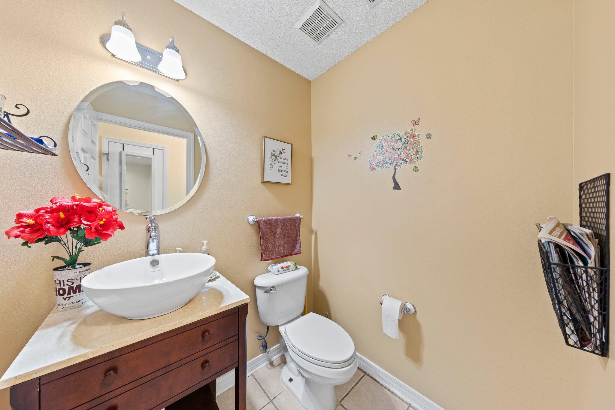 NORTHRIDGE - Residential